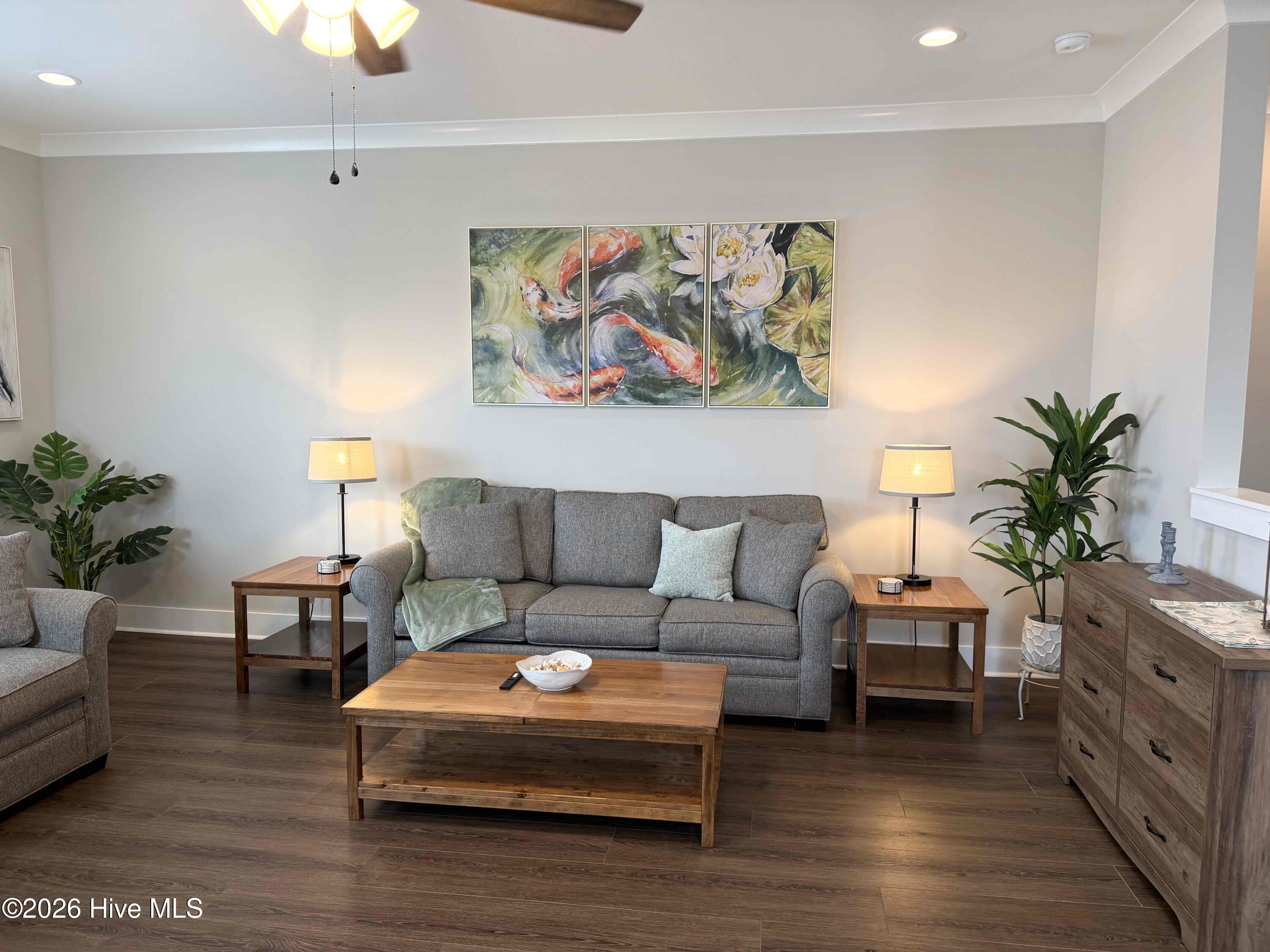 100559926 | Photo 28