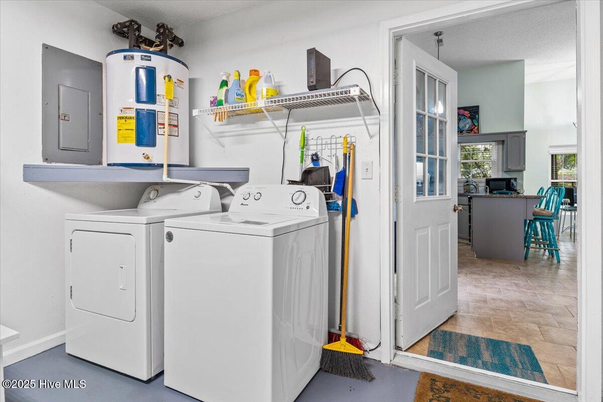 100557391 | Photo 11