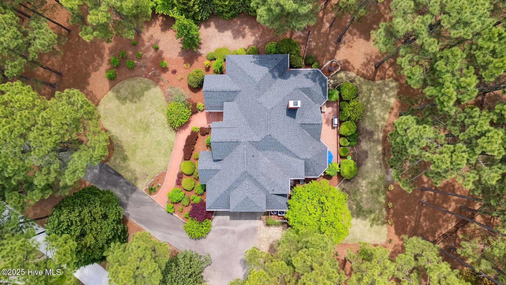 5 Wake Forest Court
