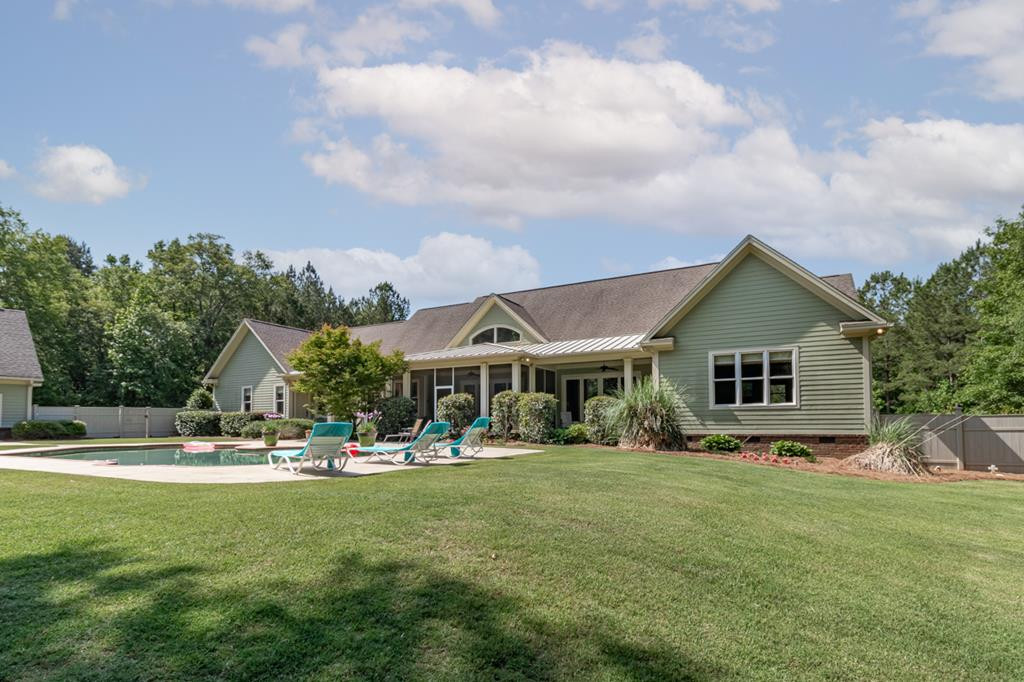 Rear View of home & Pool