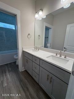 100479561 | Photo 23