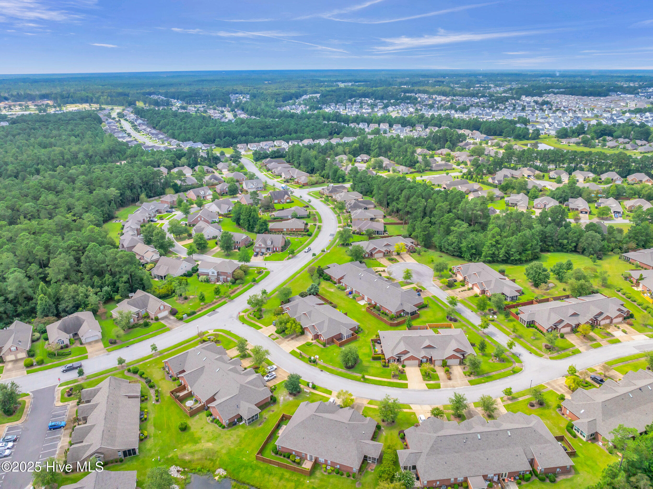 100564628 | Photo 42