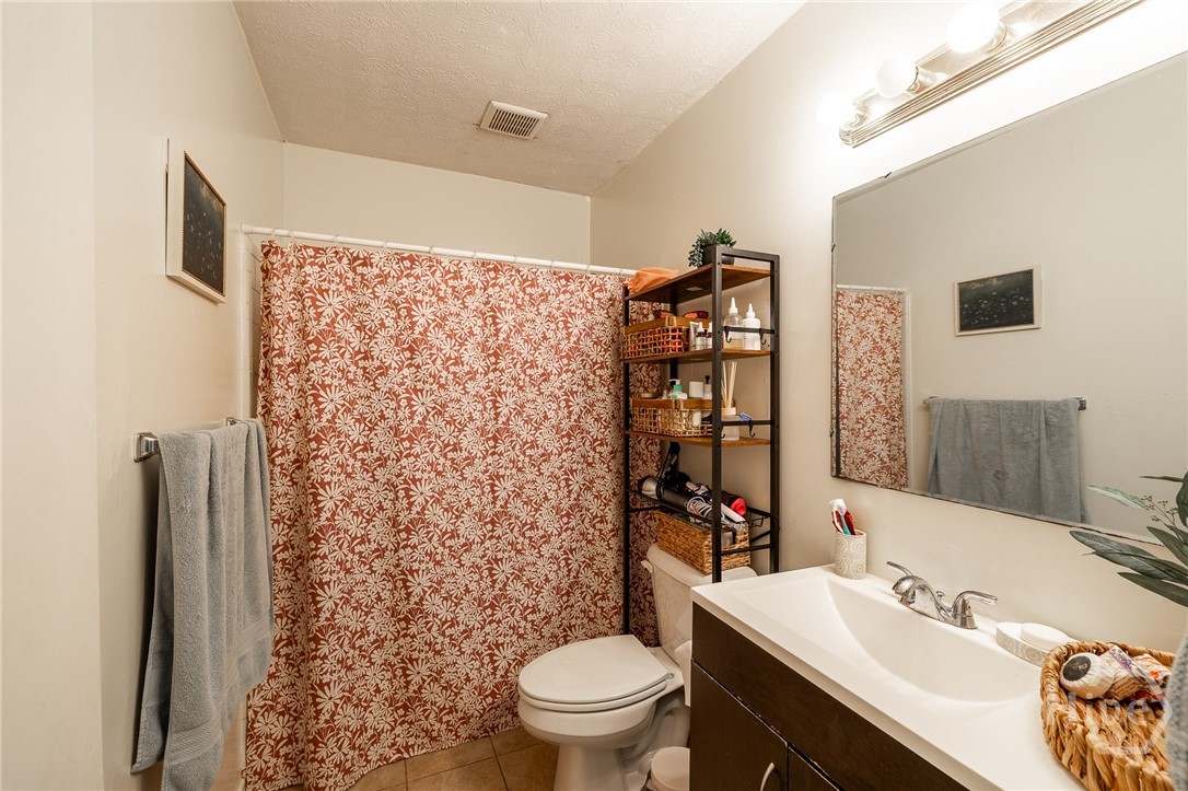 119 Eaglewood Way