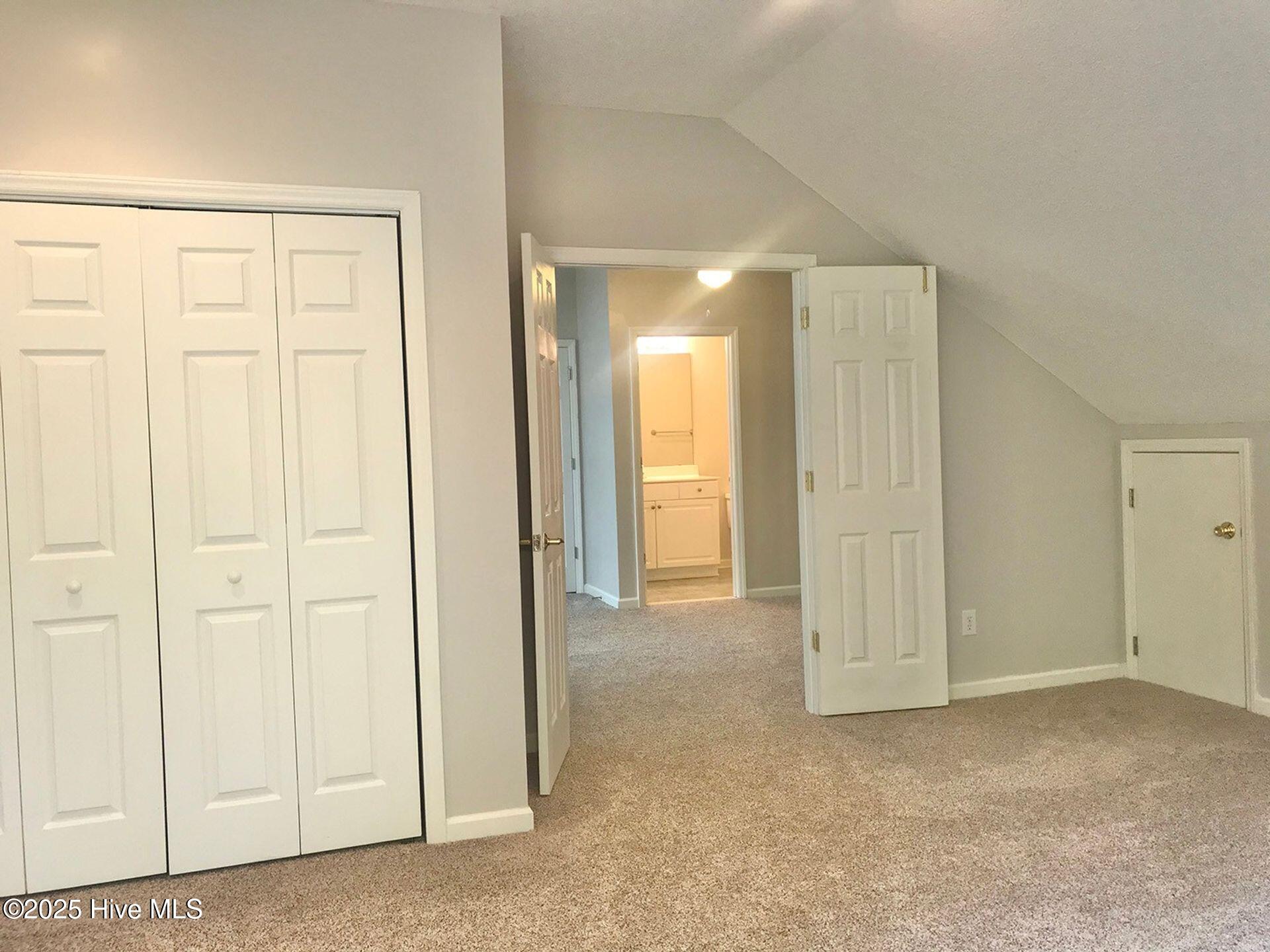 100546611 | Photo 10