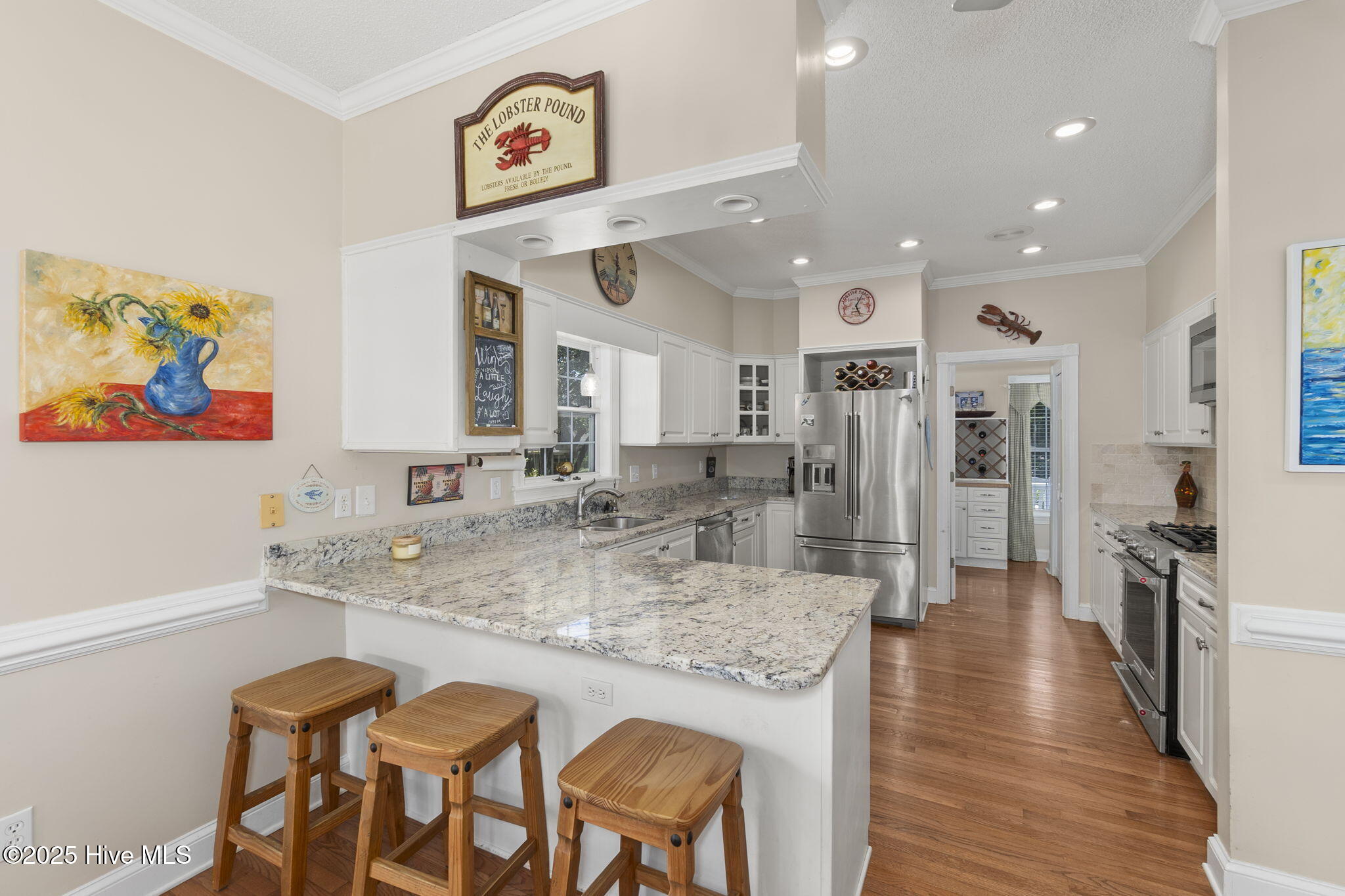 100516943 | Photo 12