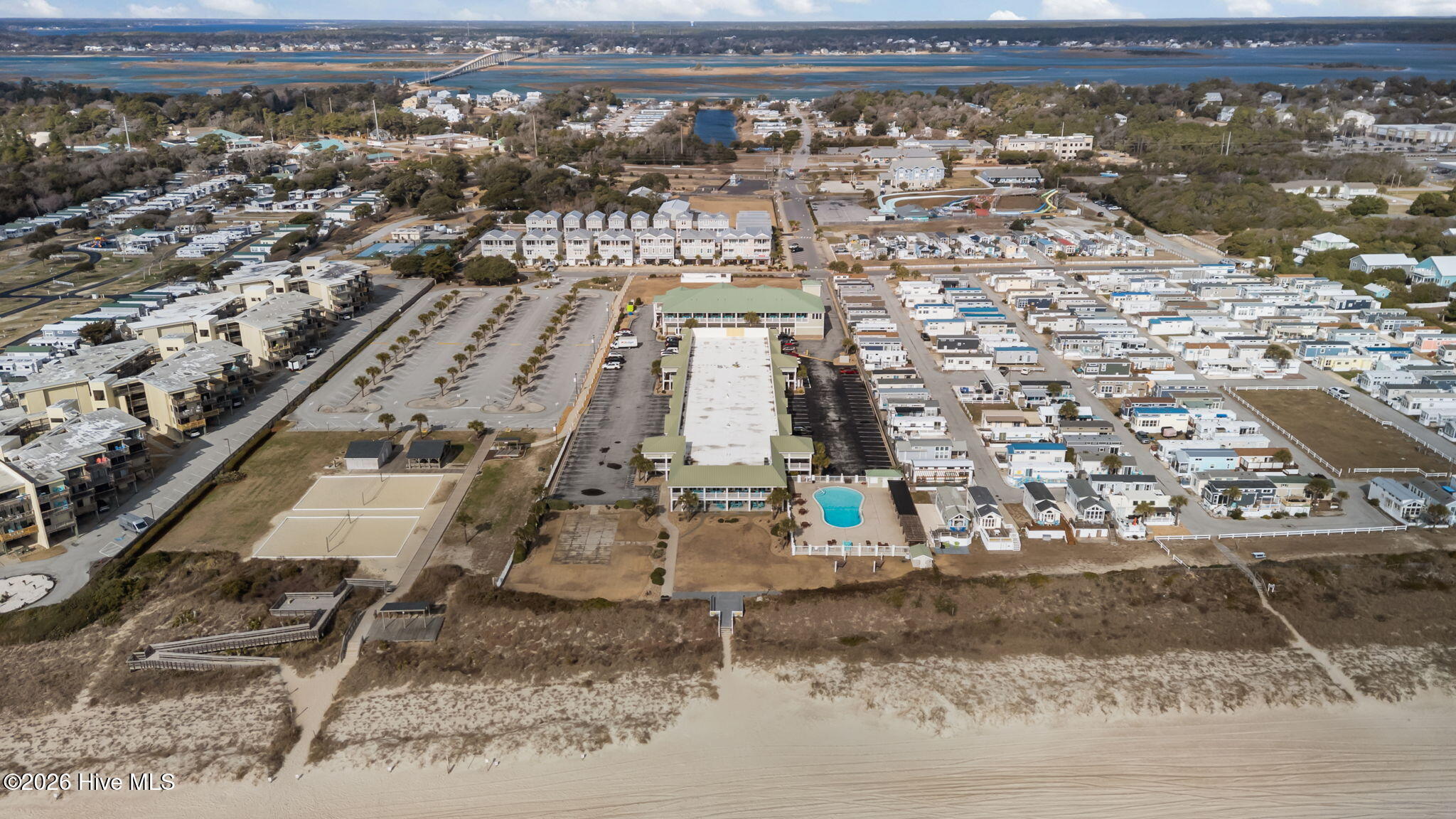 100549810 | Photo 21