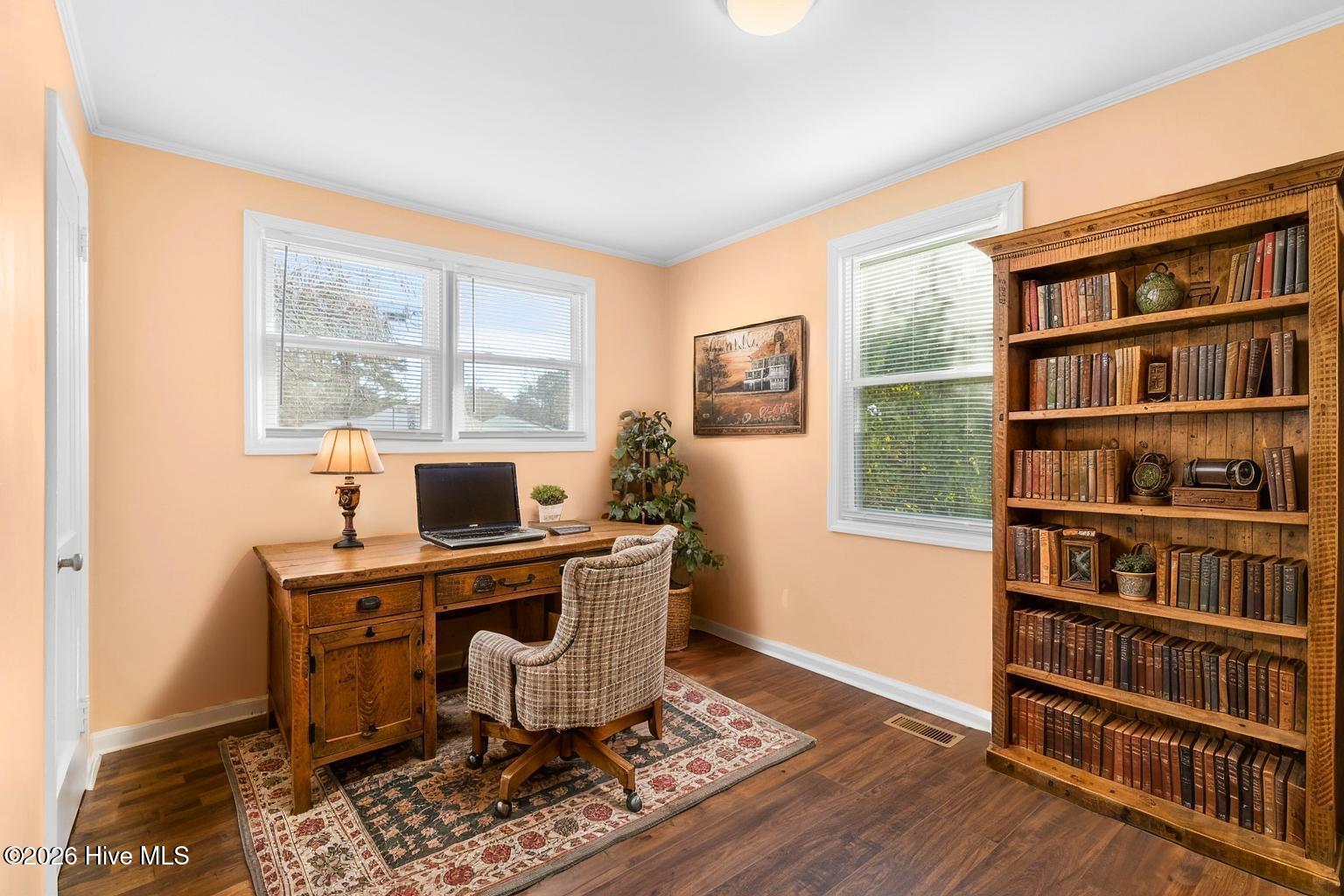 100545844 | Photo 19