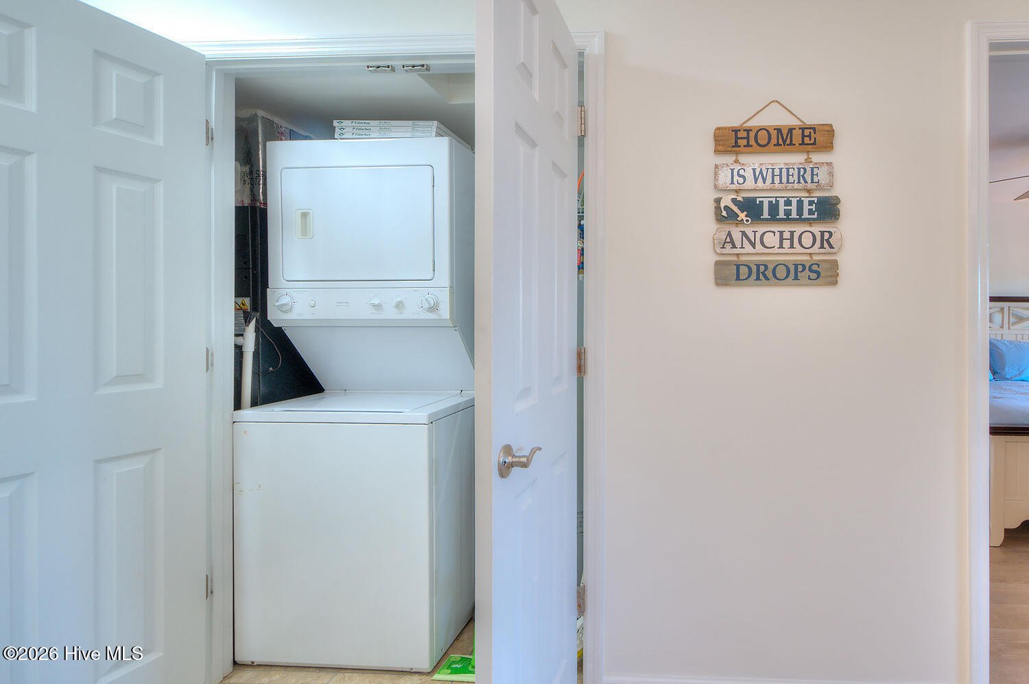 100566241 | Photo 29