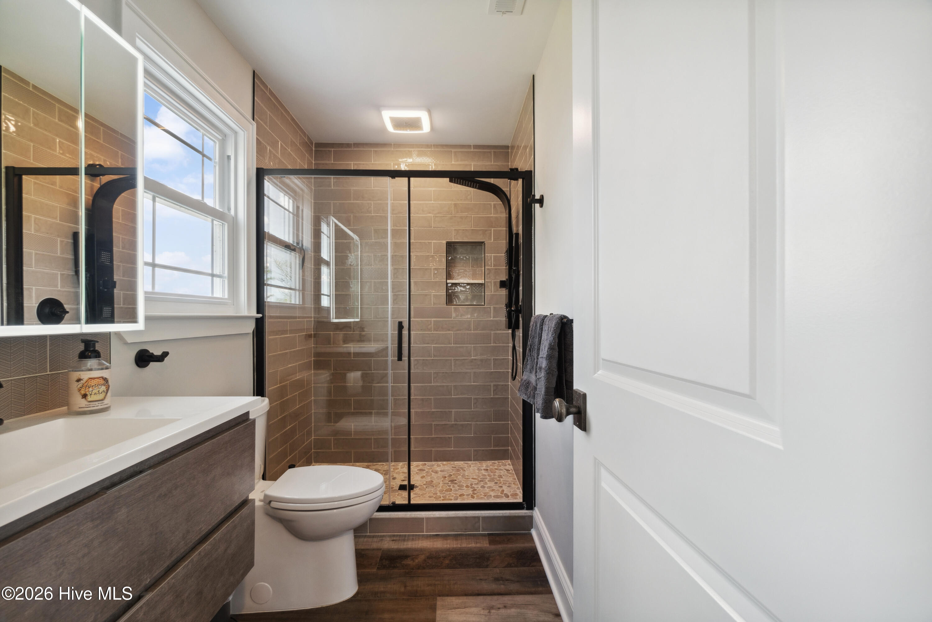 333 N Island Crossing, Edenton, NC, 27932