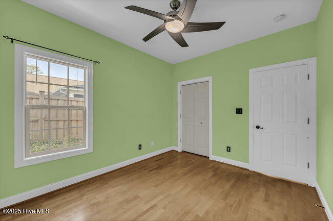 100542118 | Photo 13