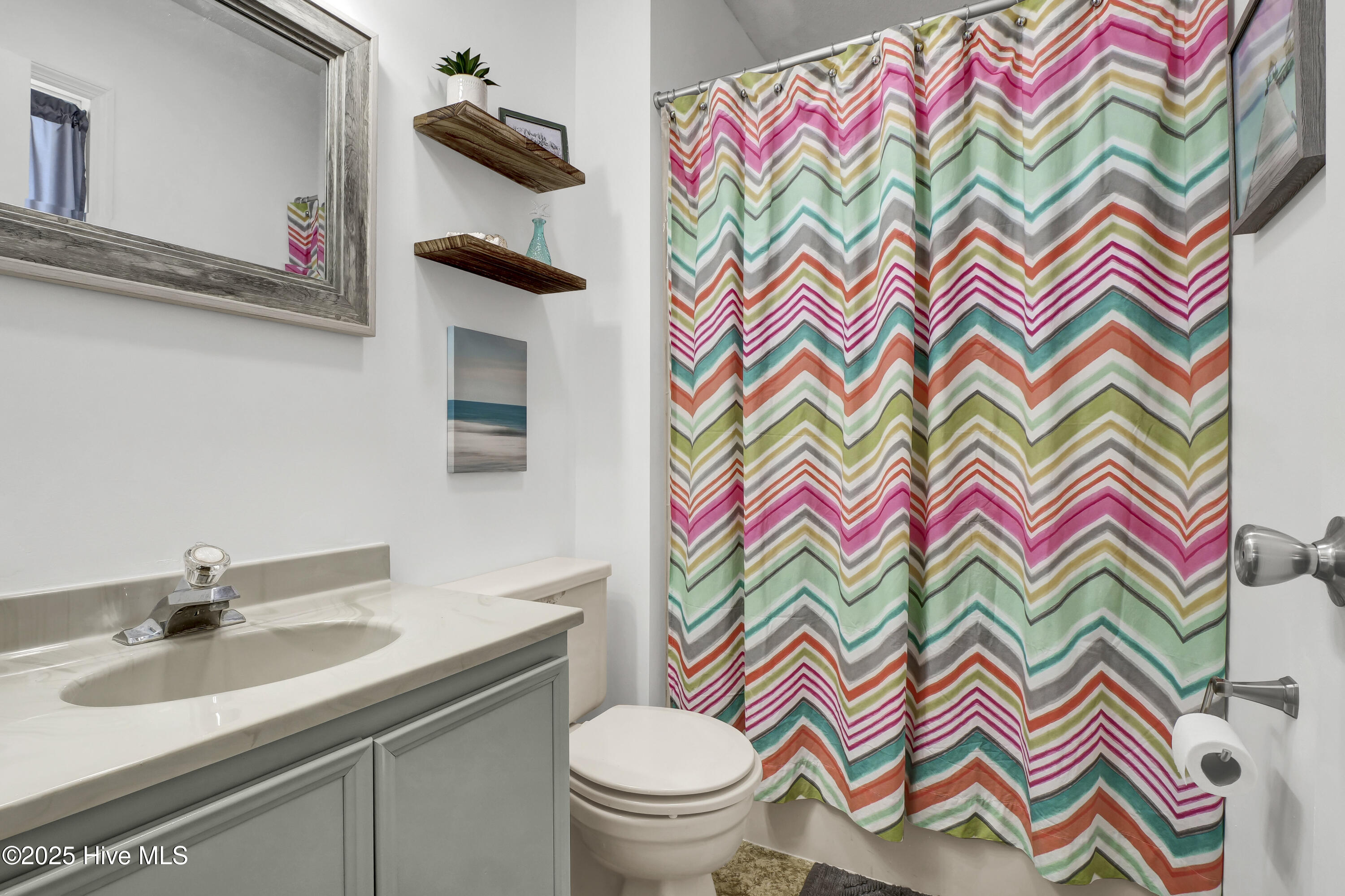 100524197 | Photo 36