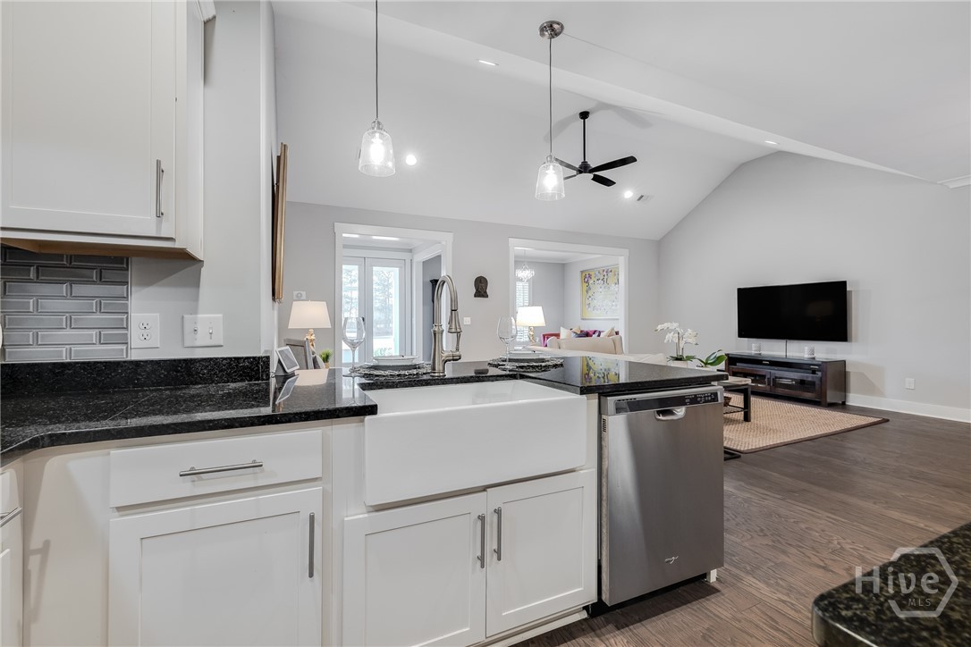 Kitchen - with view of Great Room, Carolina Room, and back foyer