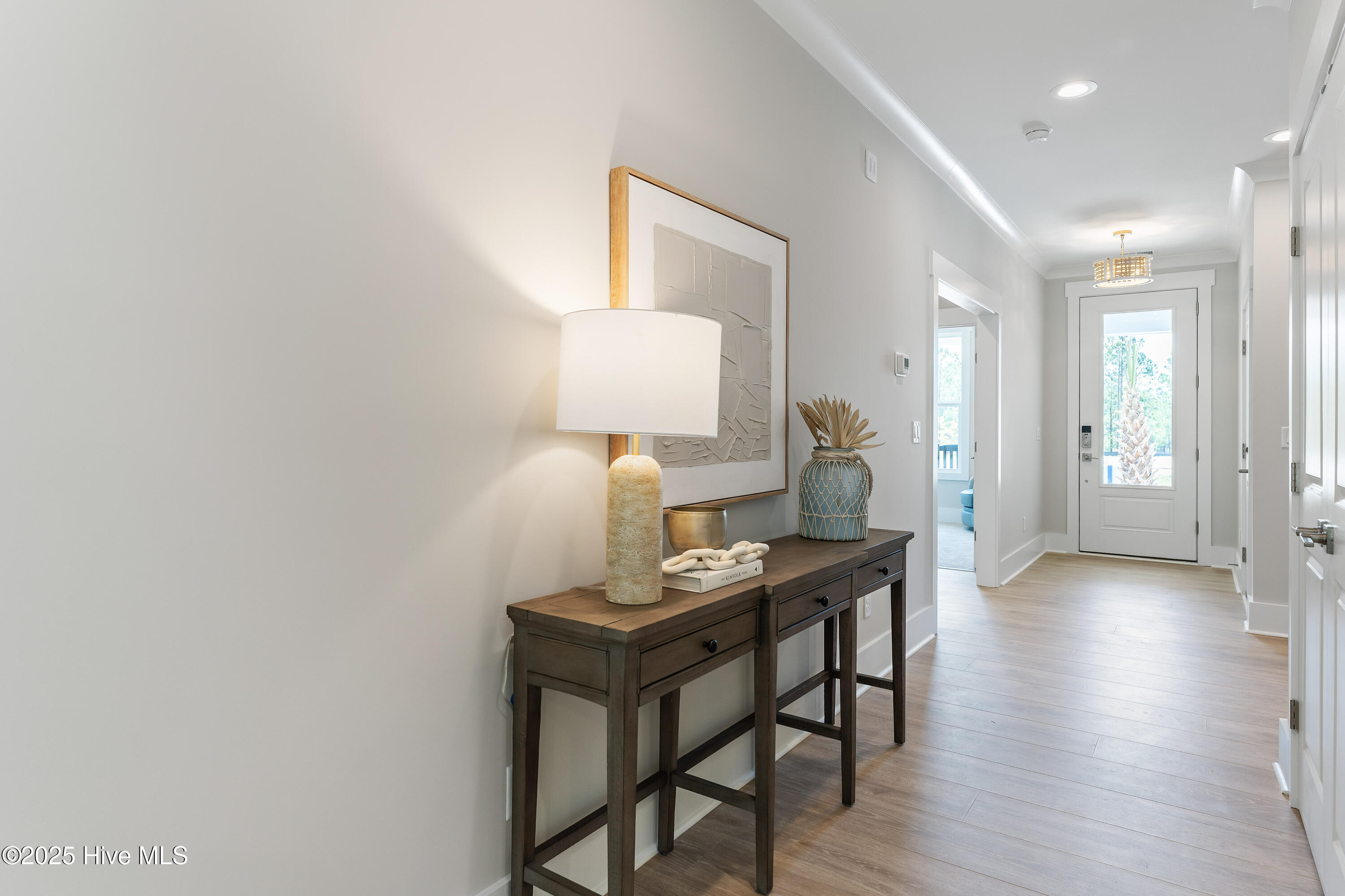 100547015 | Photo 19