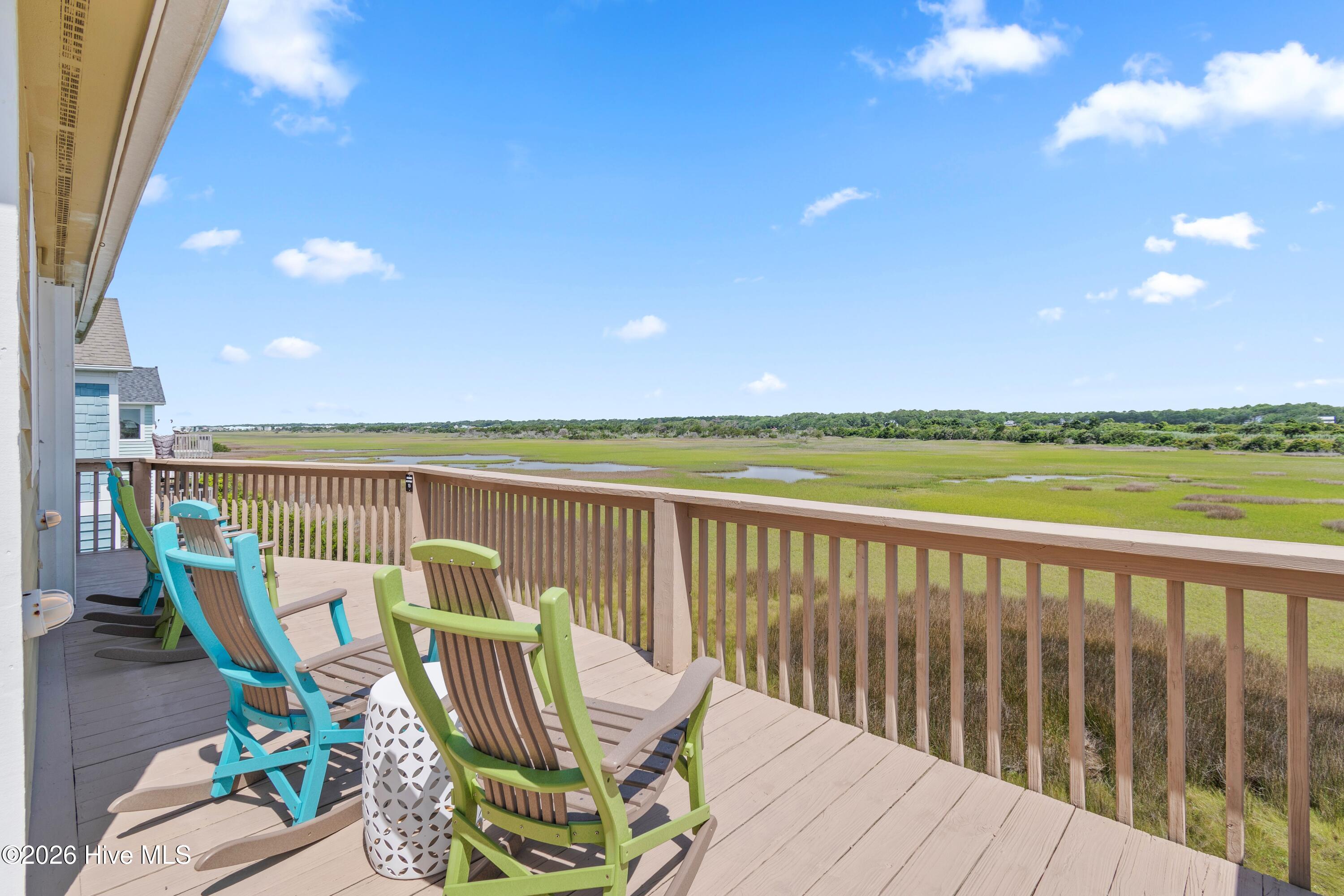 100558900 | Photo 19