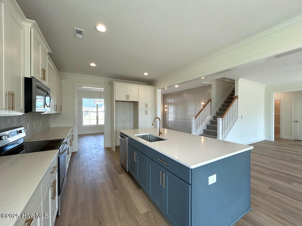 100479294 | Photo 22