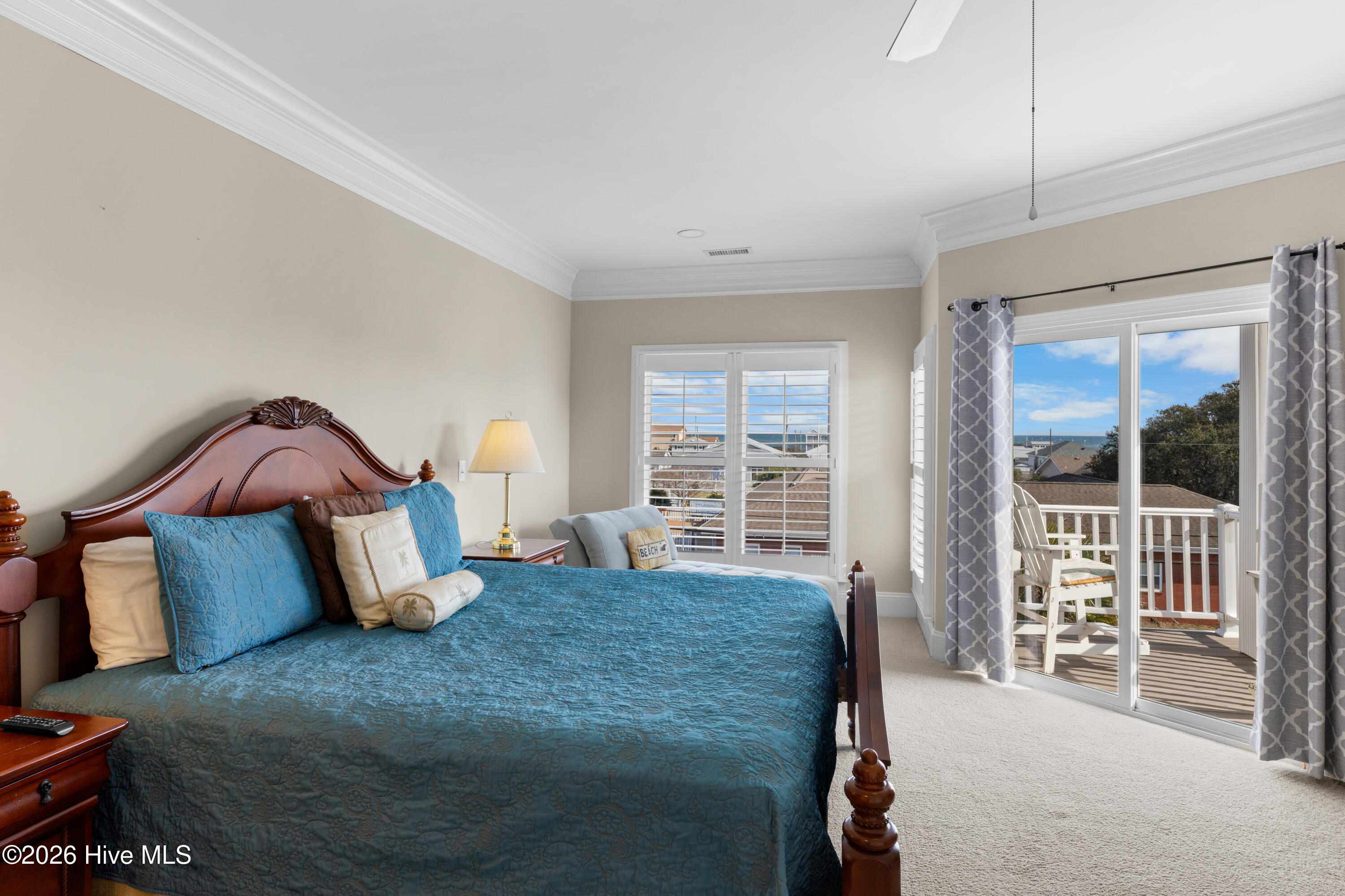 100552955 | Photo 37