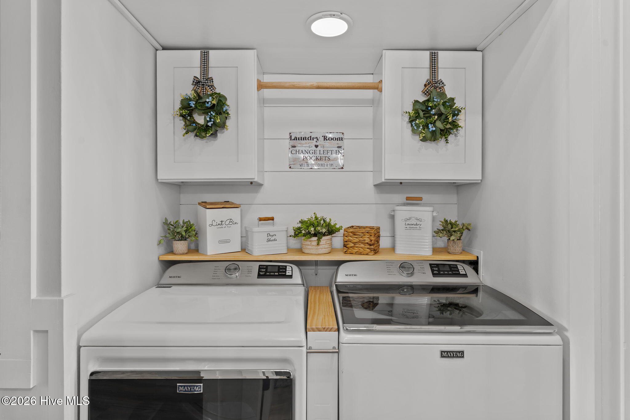 100548962 | Photo 26