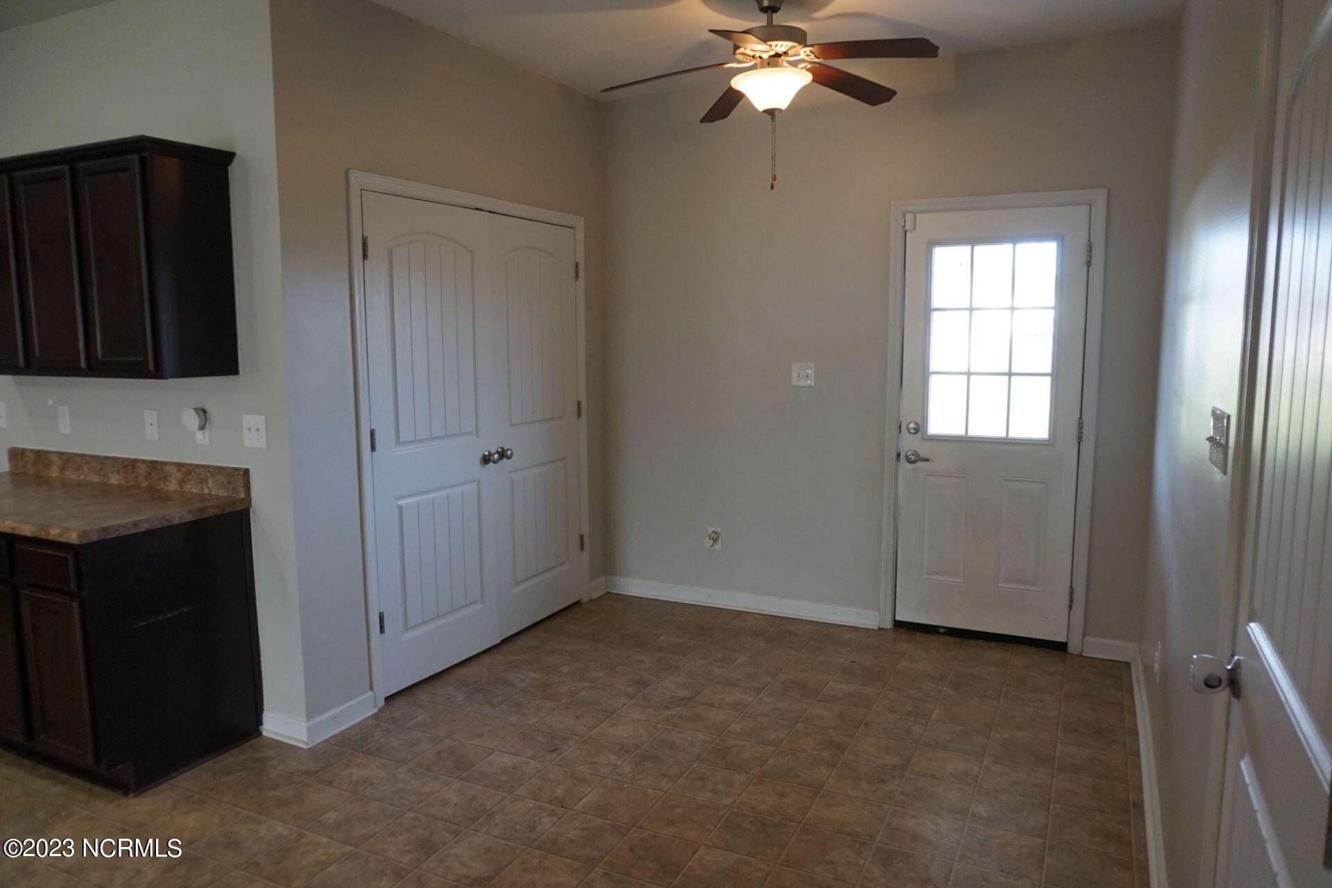 112 High Cottage Lane, Richlands, NC, 28574