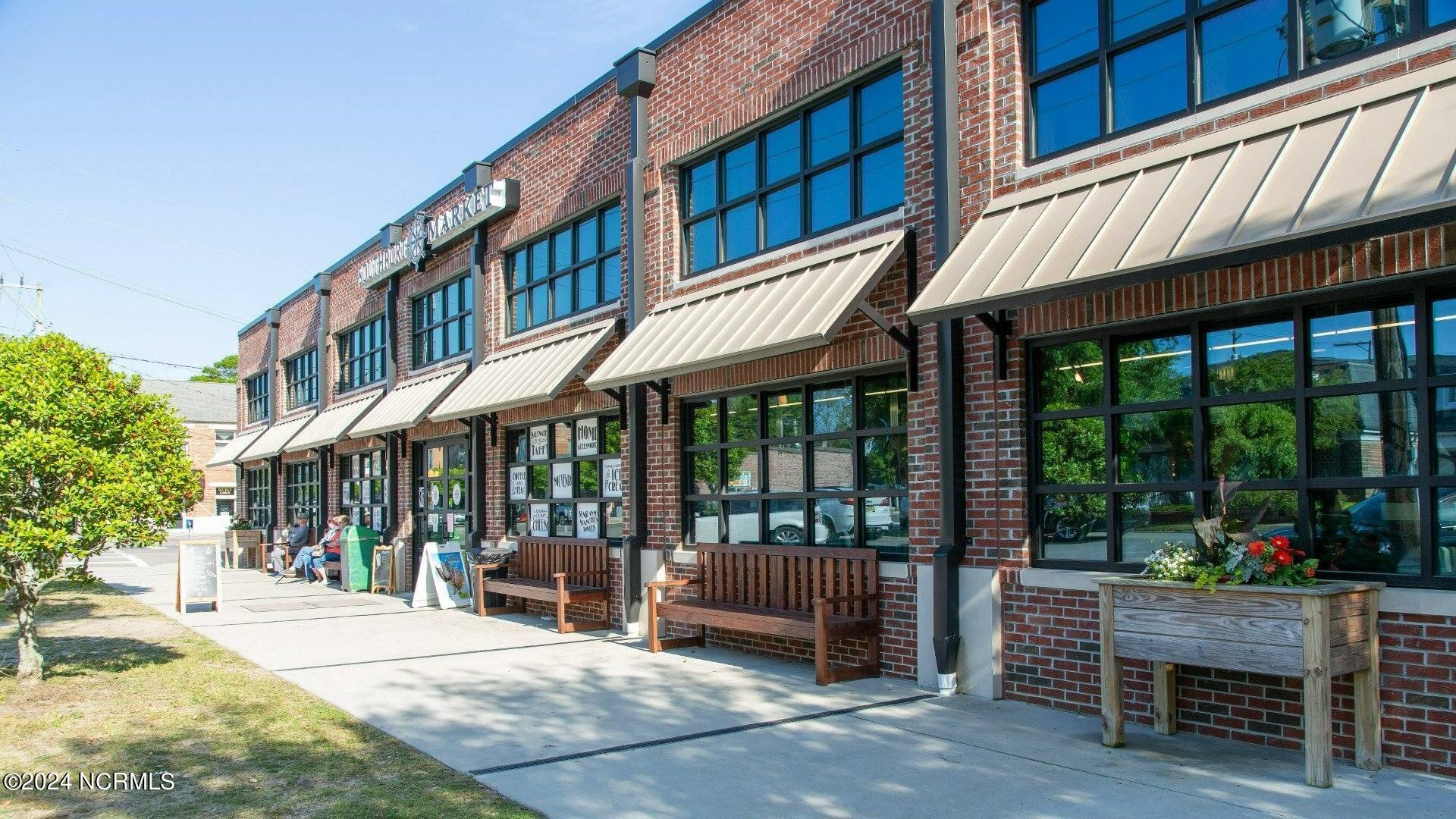 100545467 | Photo 33