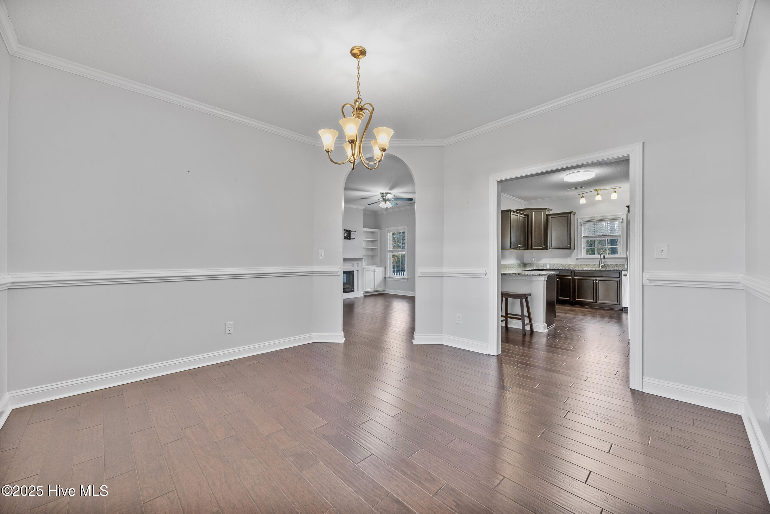 100542328 | Photo 20