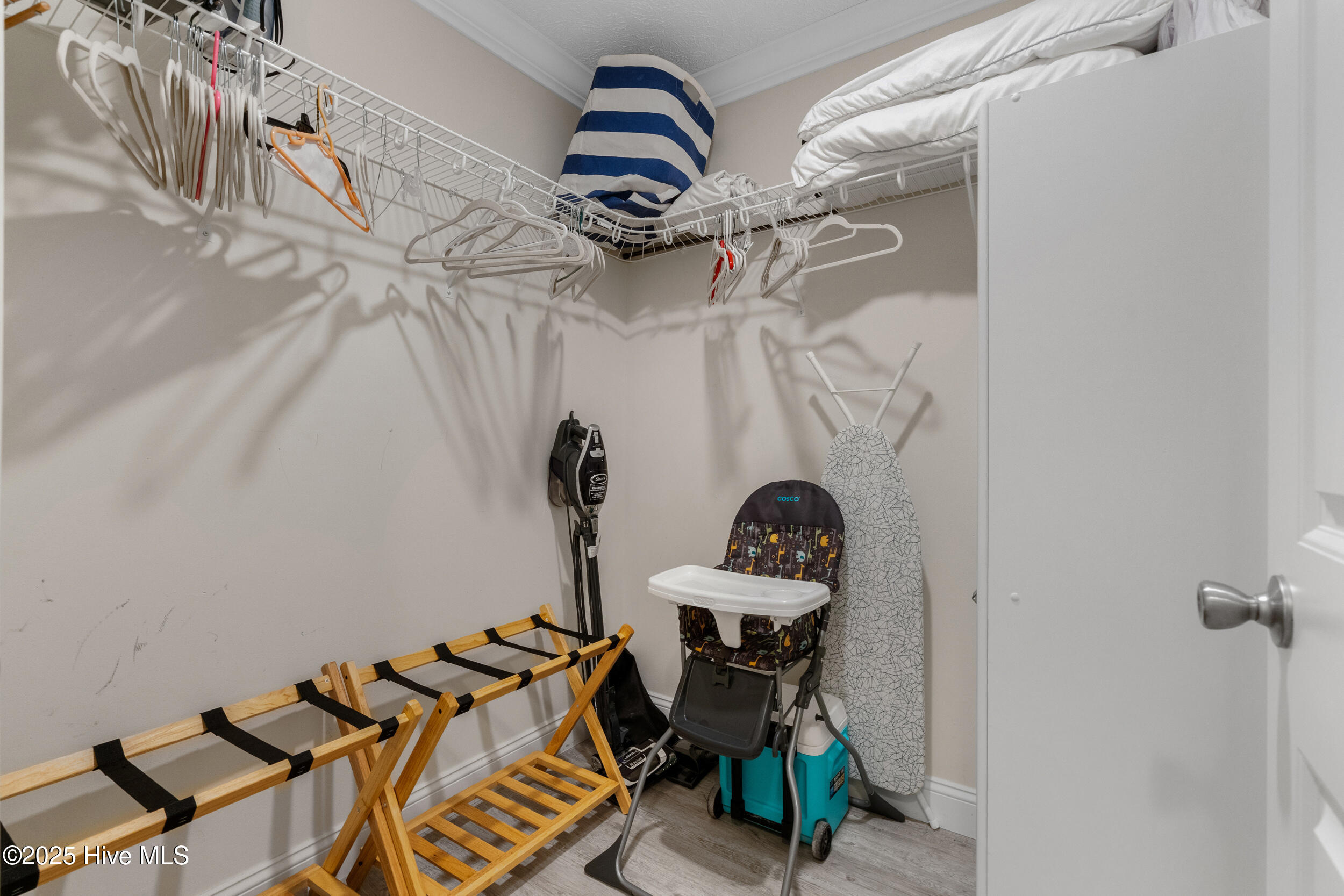 100539240 | Photo 20