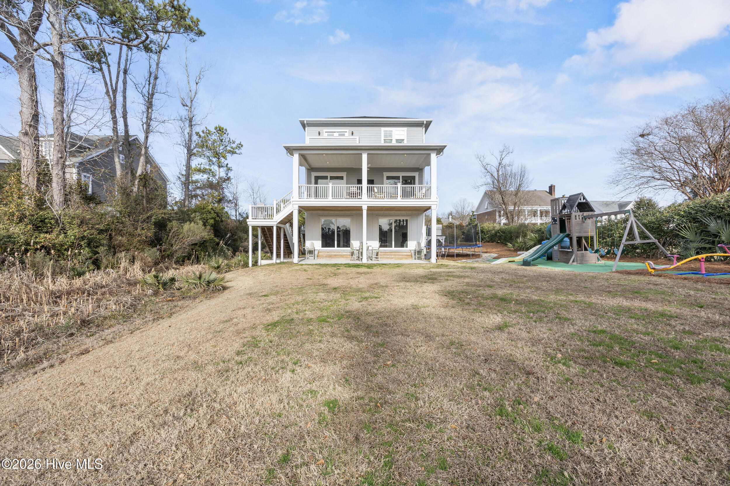 100549374 | Photo 62