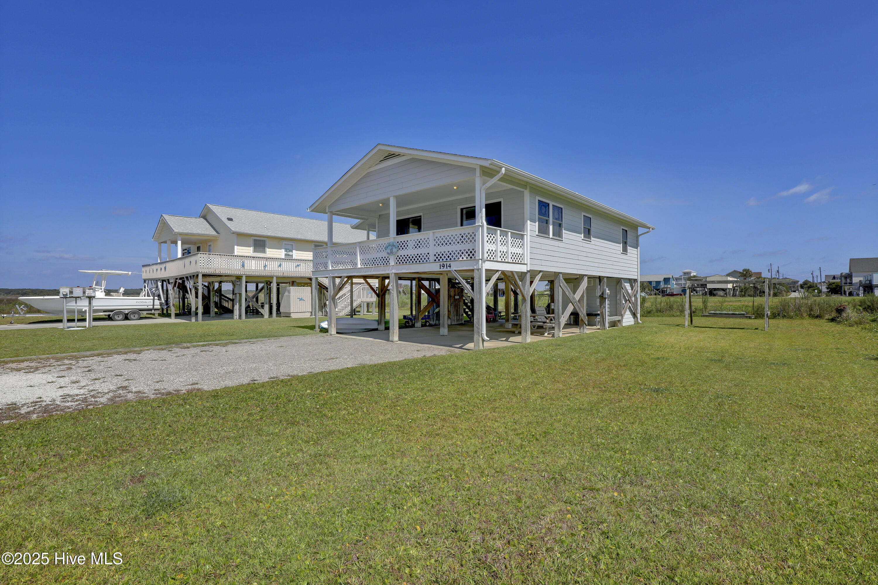 Homes for sale in North Topsail Beach, NC | 1914 Bird Ln, North Topsail Beach, NC 28460 | MLS# 100531386