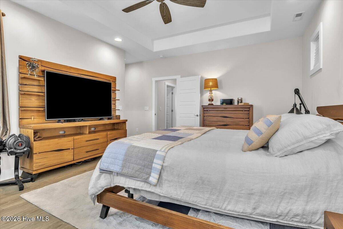 305 Ivy Lane, Carolina Beach, NC, 28428