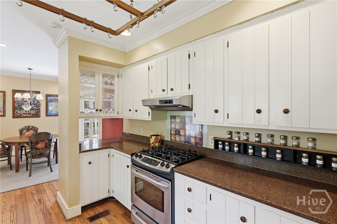 402 E 44th Street, Savannah, GA, 31405