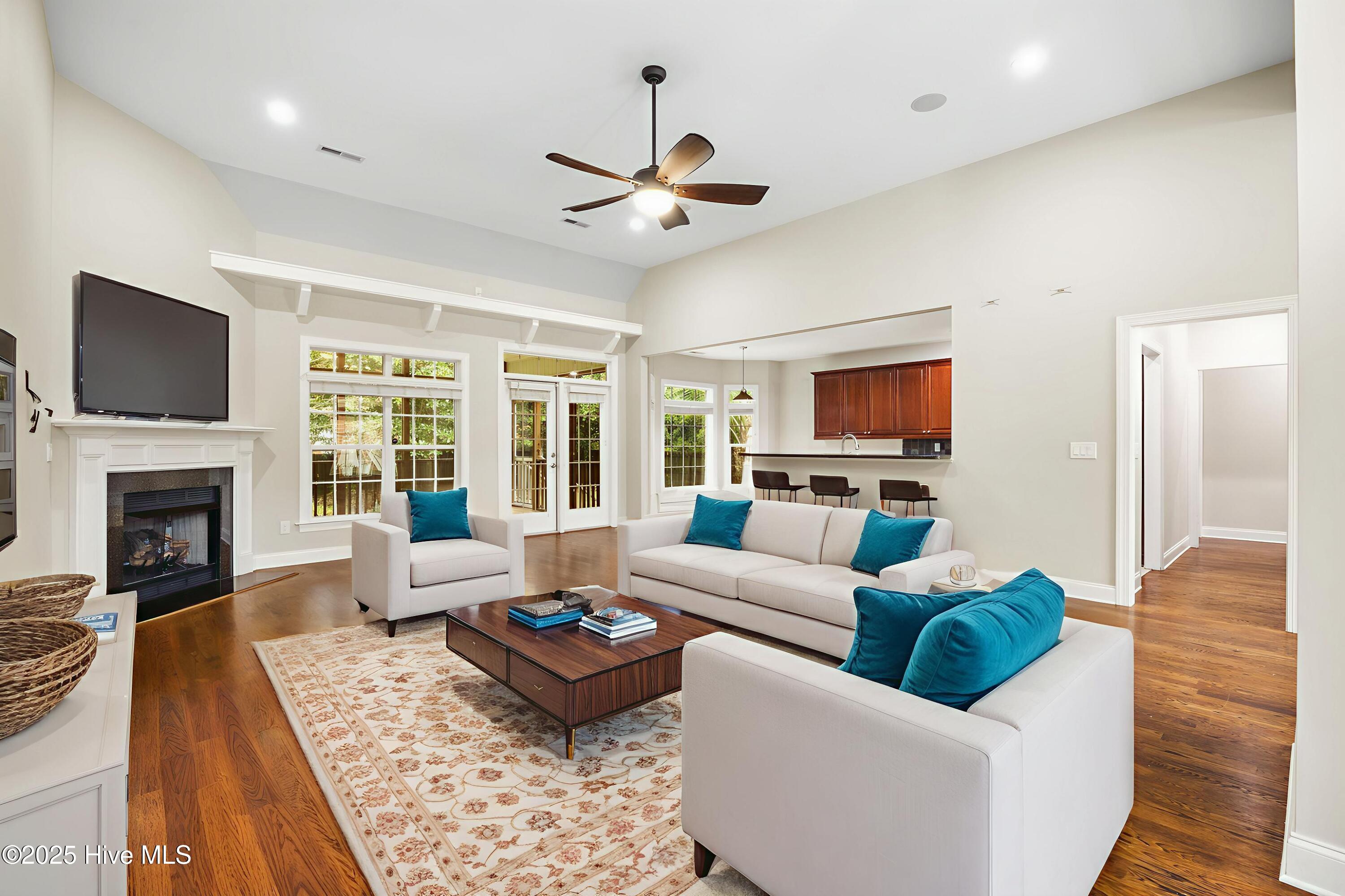310 Lockerby Lane, Wilmington, NC 28411 – photo 8: 310 Lockerby Lane