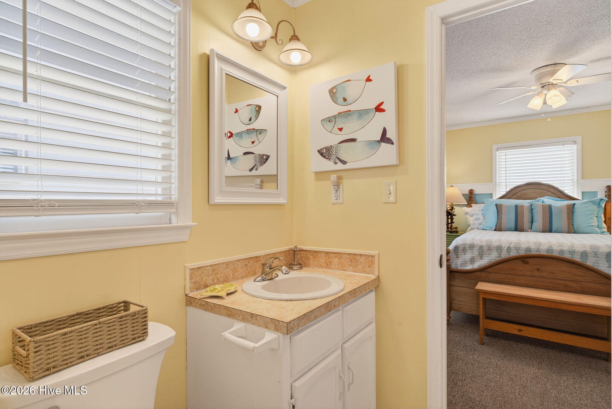 100554629 | Photo 31