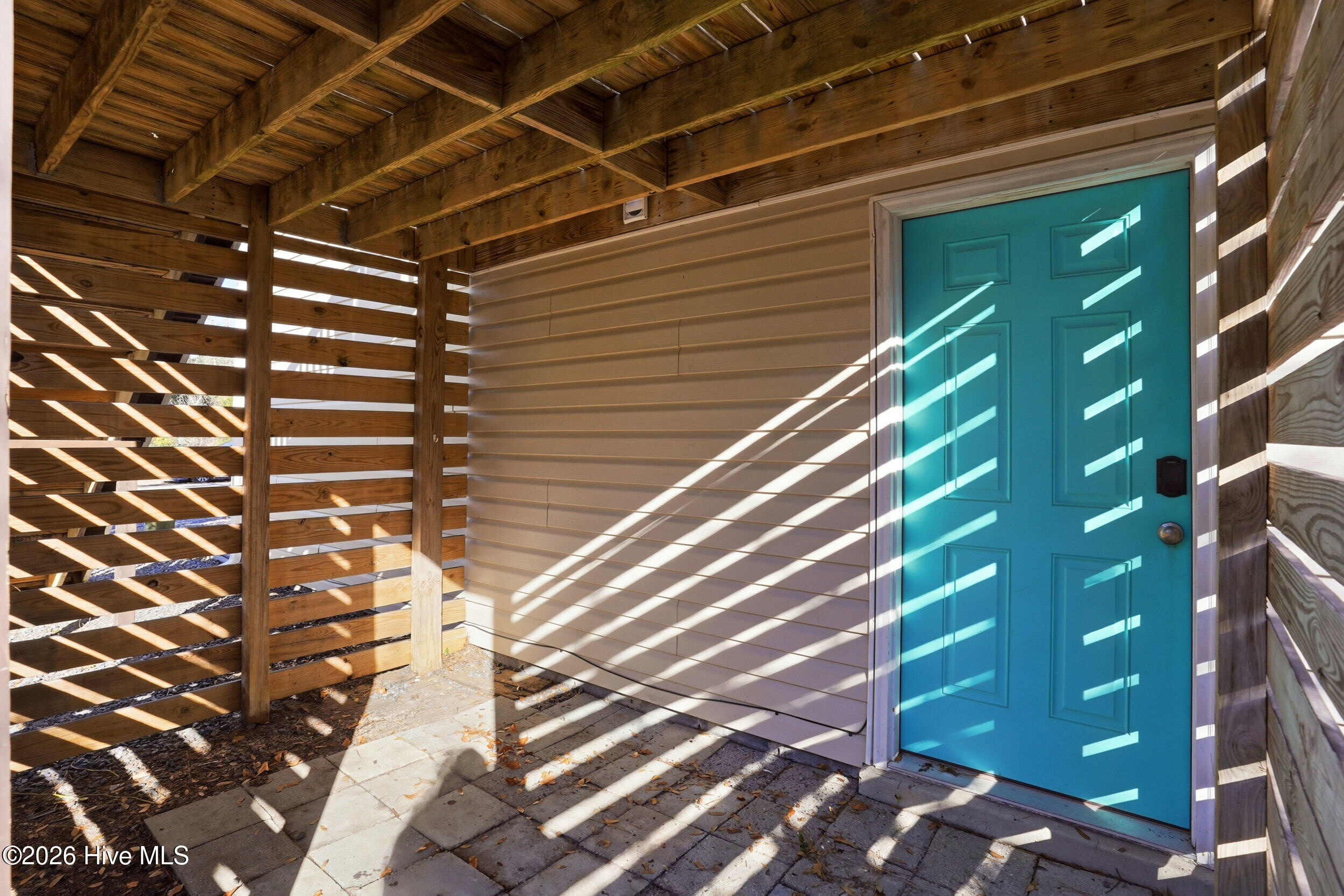 100552223 | Photo 29