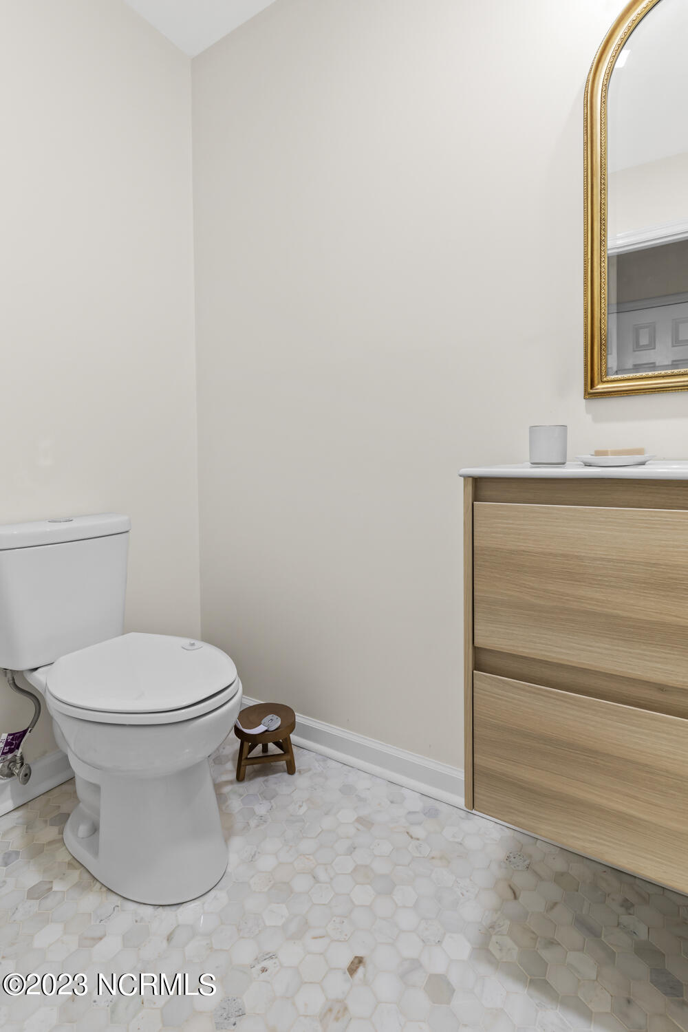 100544428 | Photo 24