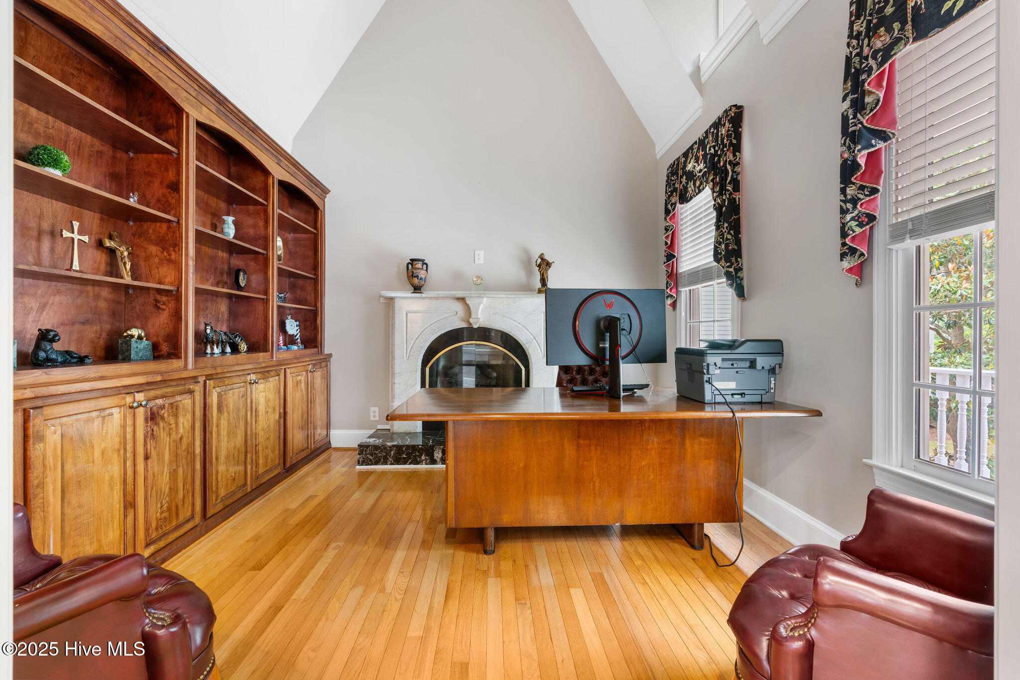 100556700 | Photo 13