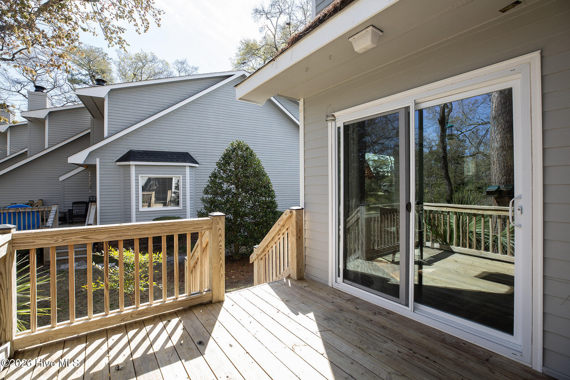 100561639 | Photo 36