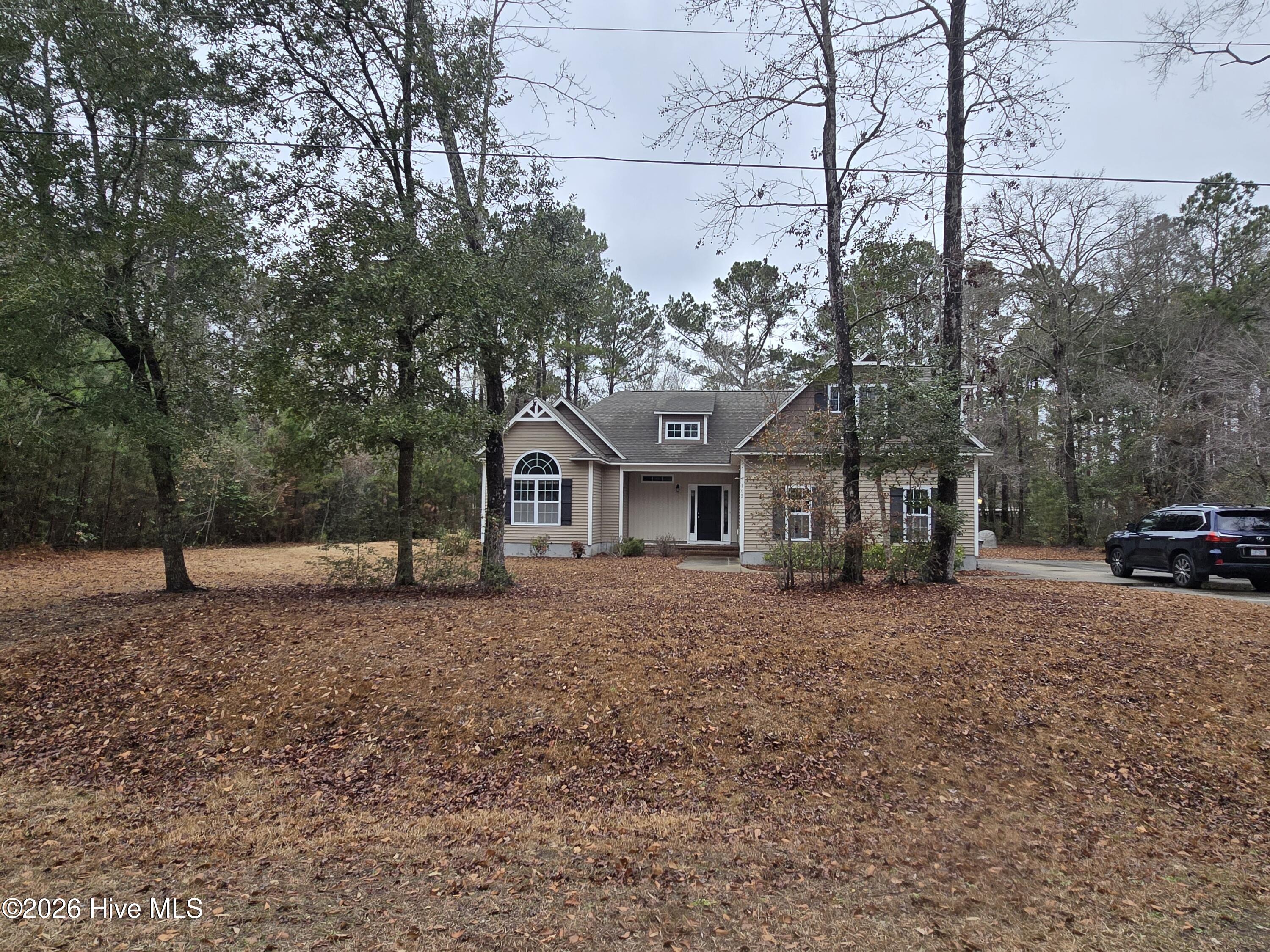 100547360 | Photo 36