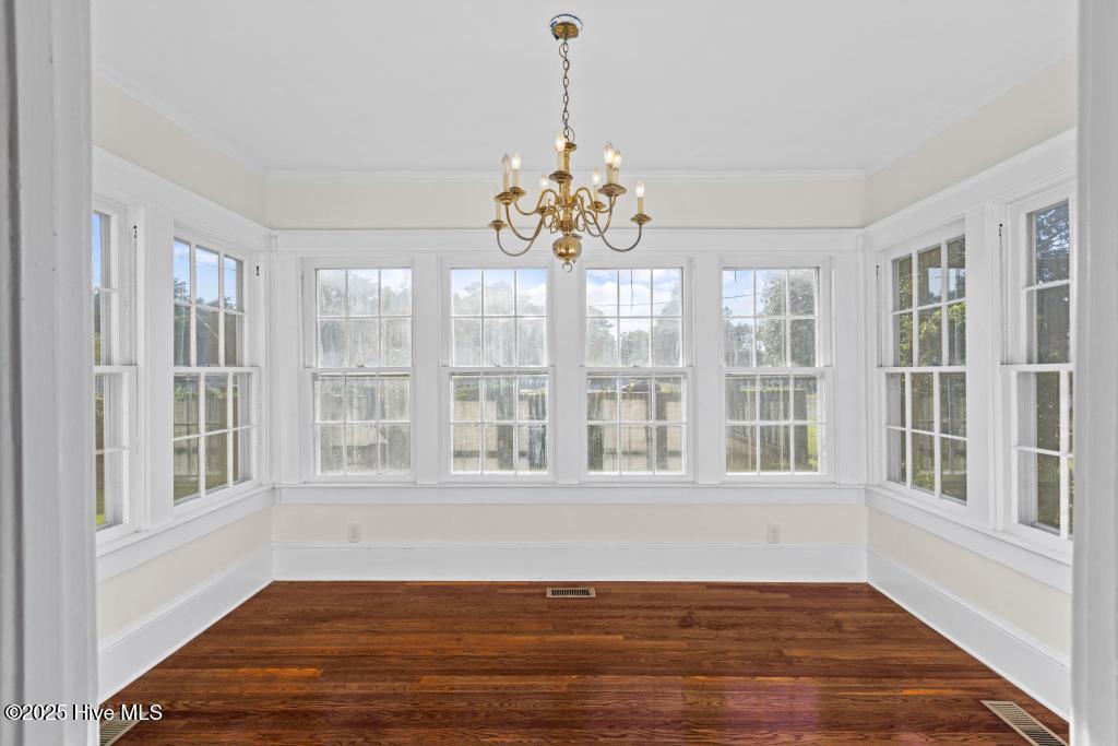 860 Main Street,Bayboro