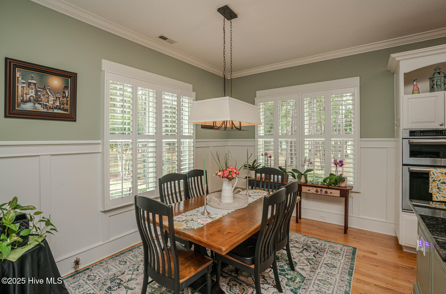 100566478 | Photo 28