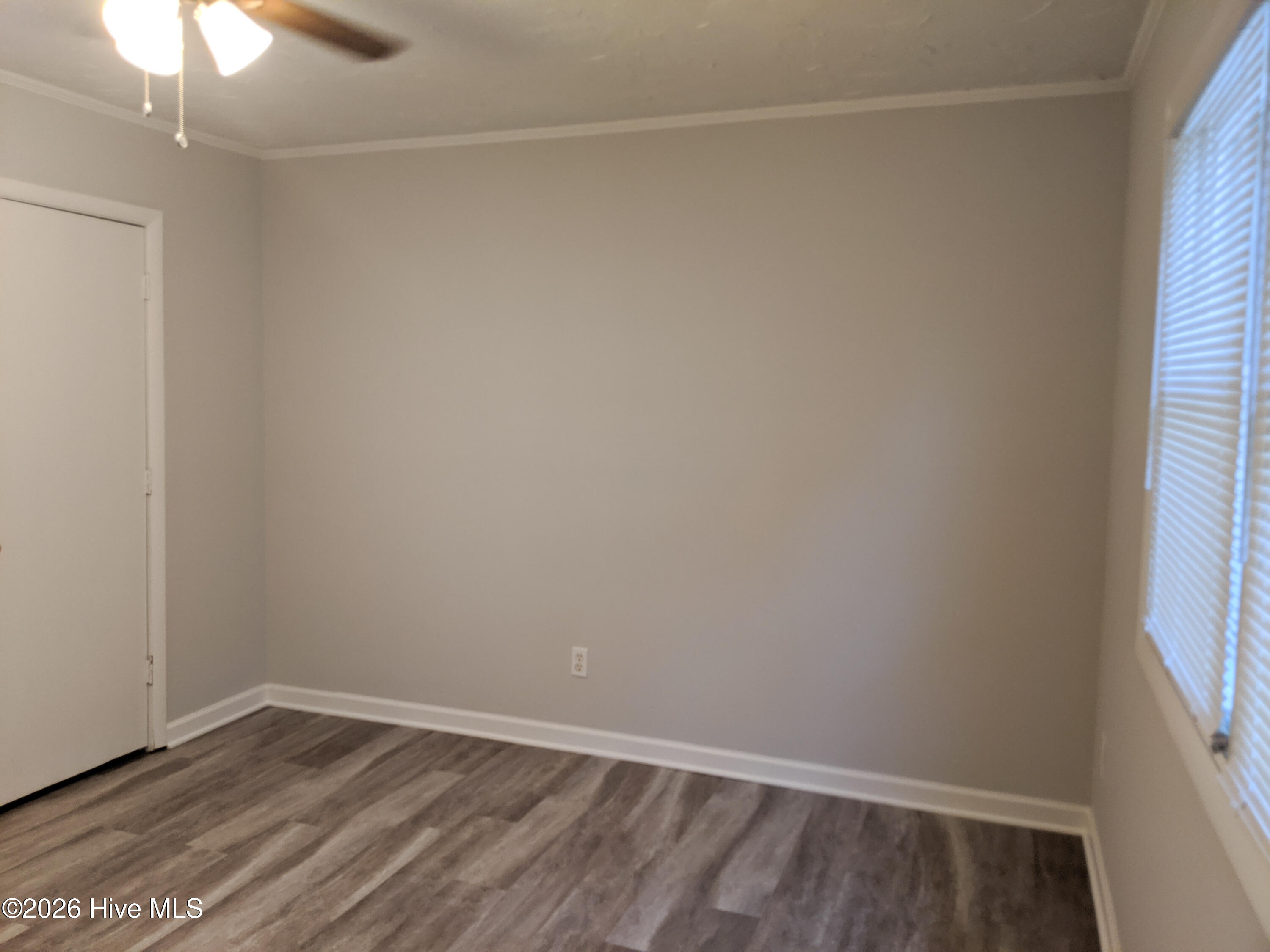 100552476 | Photo 12