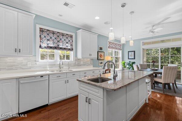 100534265 | Photo 14