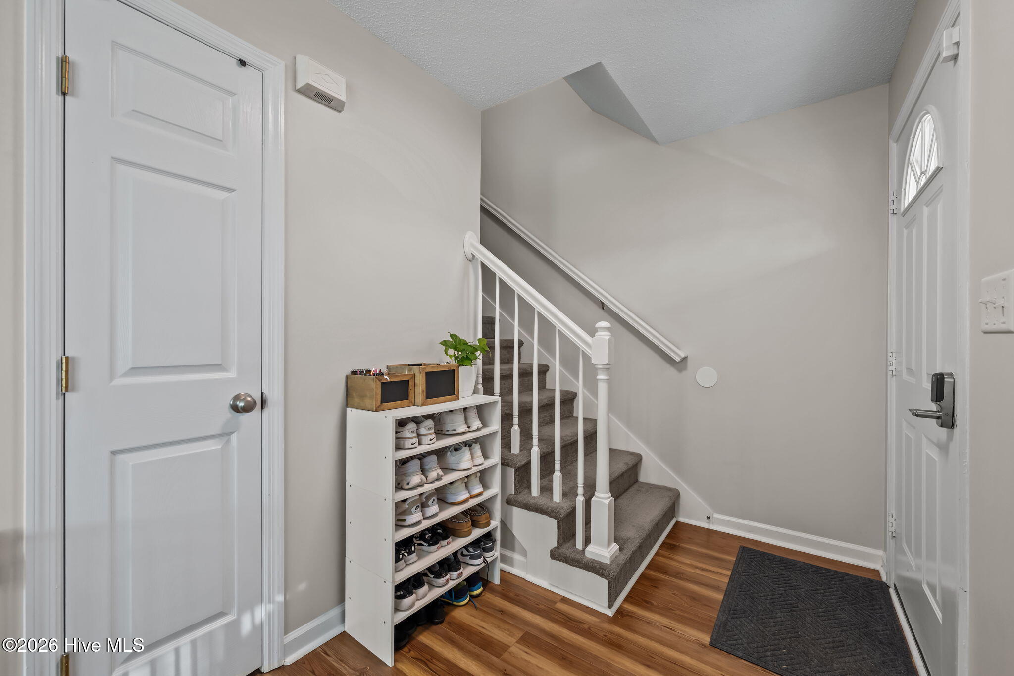 100561197 | Photo 21