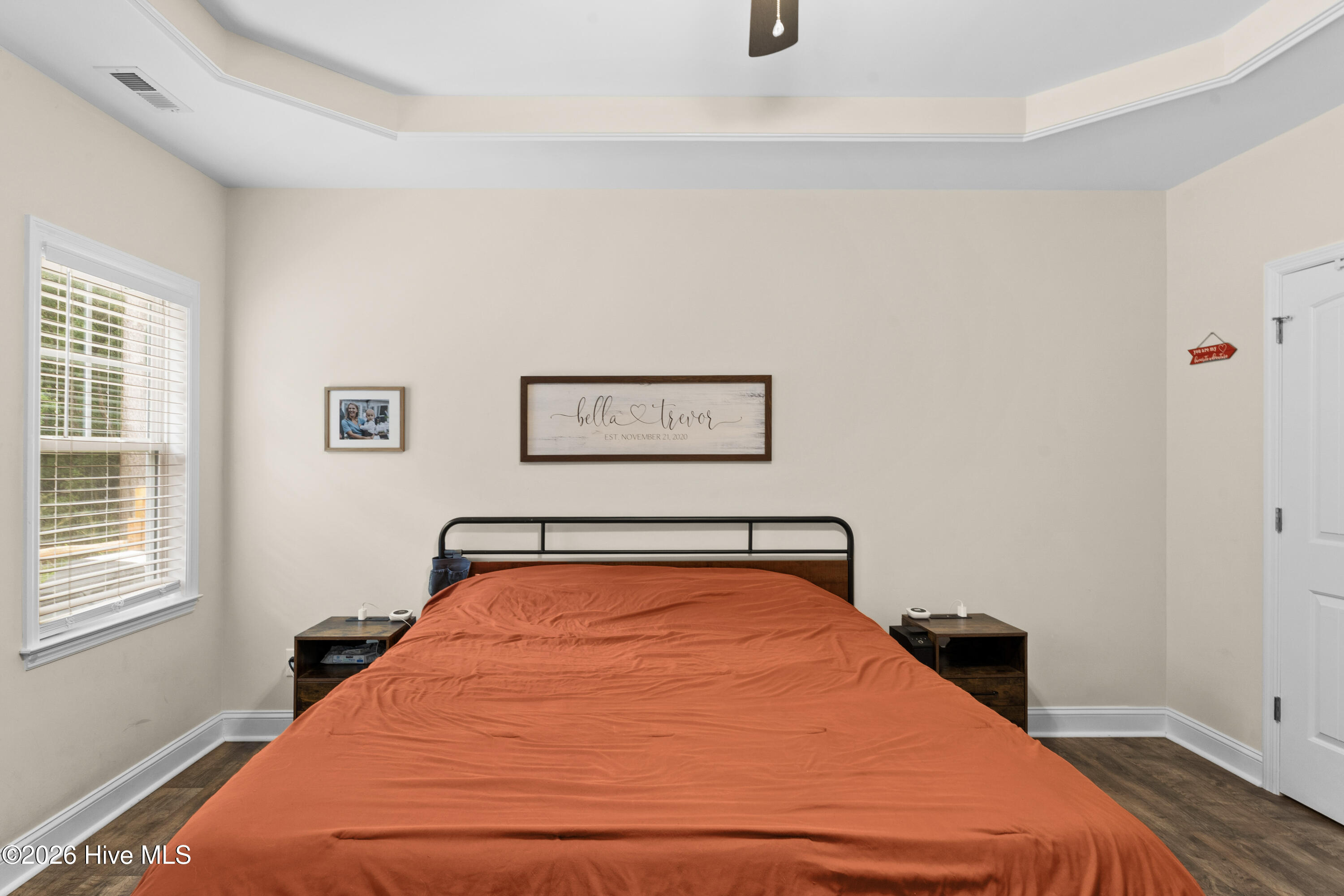 100555595 | Photo 26