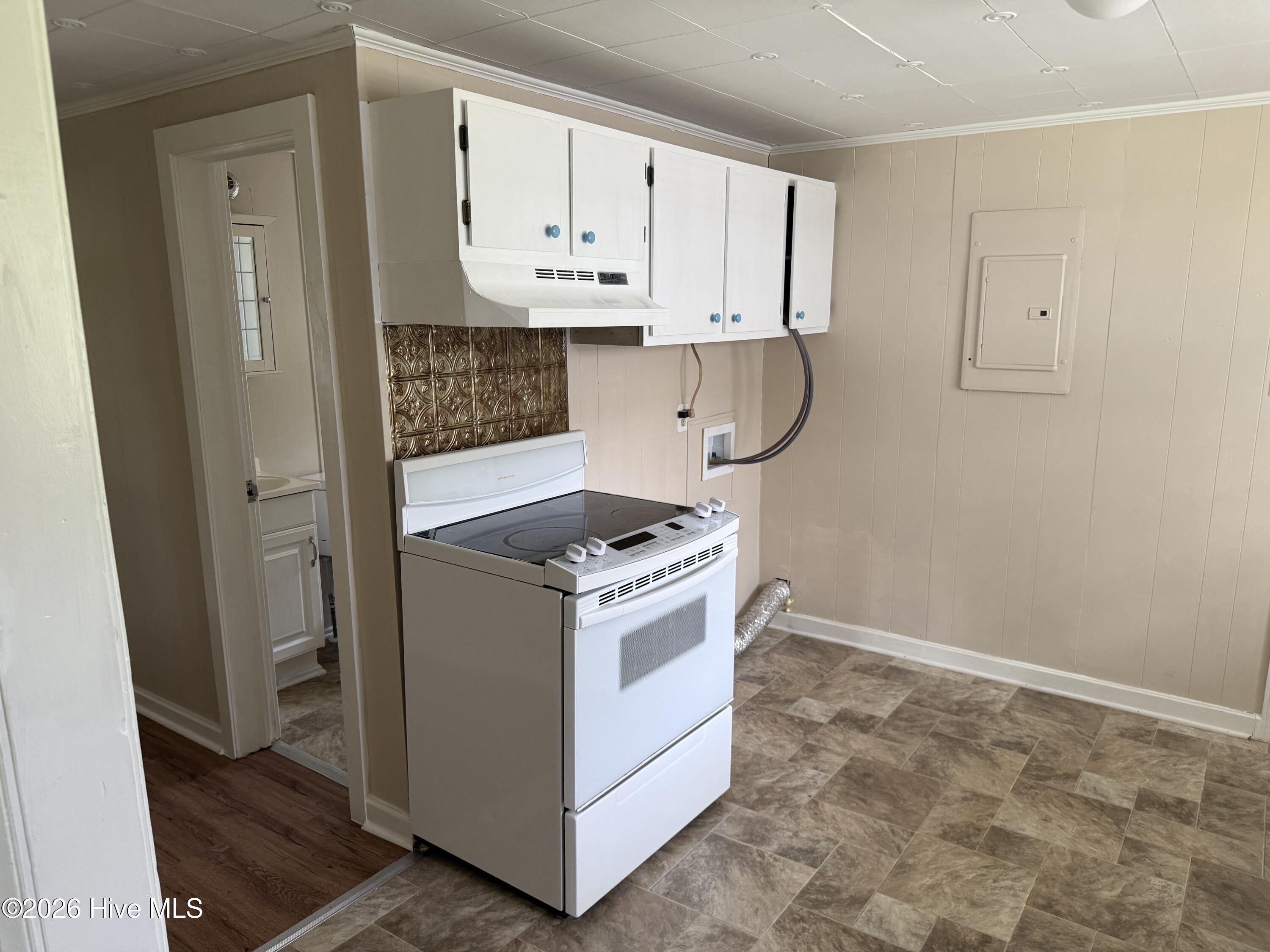 Exterior photo of 2306 Bay Street, Morehead City, NC 28557. MLS: 100594059