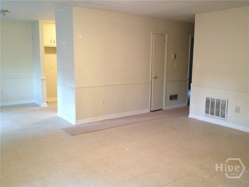 Photo 4 of House for sale at 122 Park Ridge Ct, Athens, GA 30605 | MLS# CL366156 | Listing updated on 2026-10-09