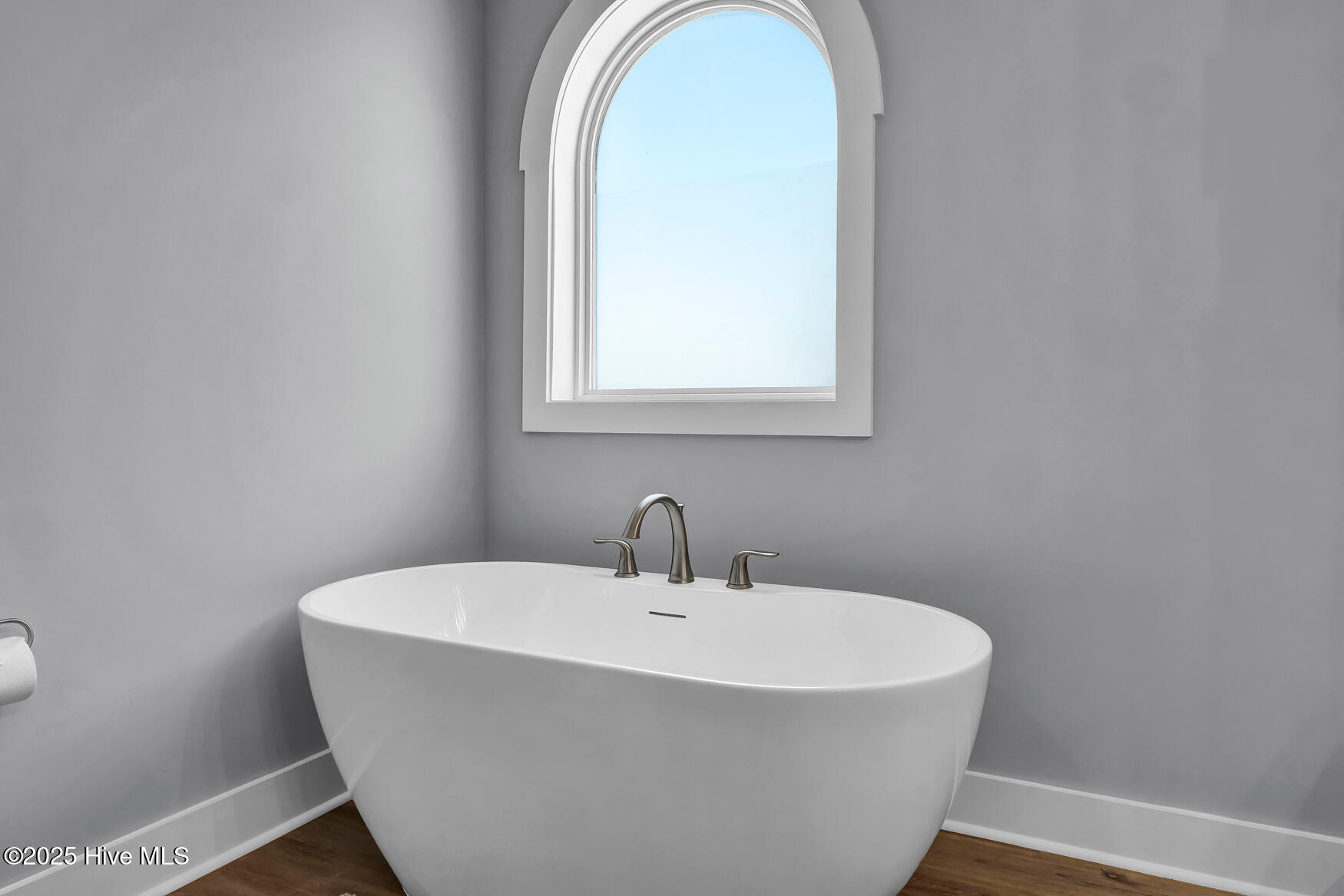 100544154 | Photo 27