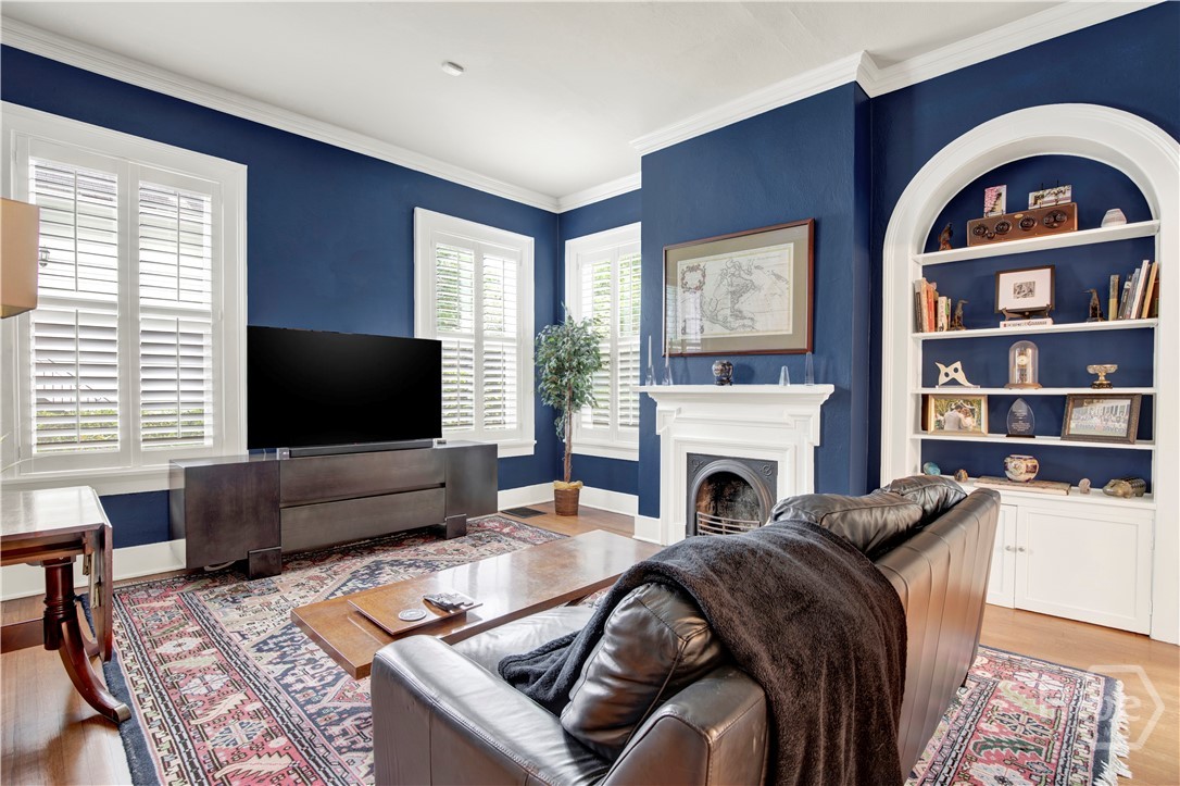 11 E 50th Street, Savannah, GA 31405 Listing Photo  6