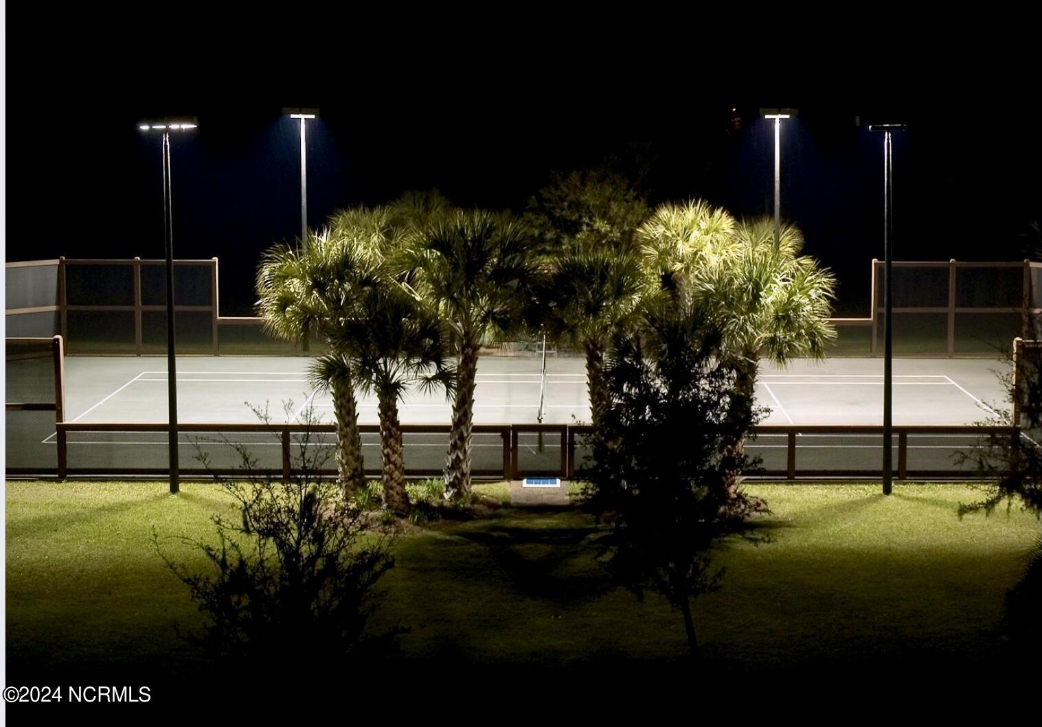 100463801 | Photo 39