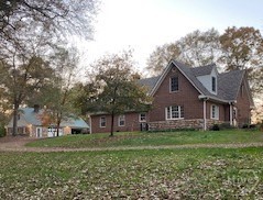Property at 919 Arnold Bottoms Road