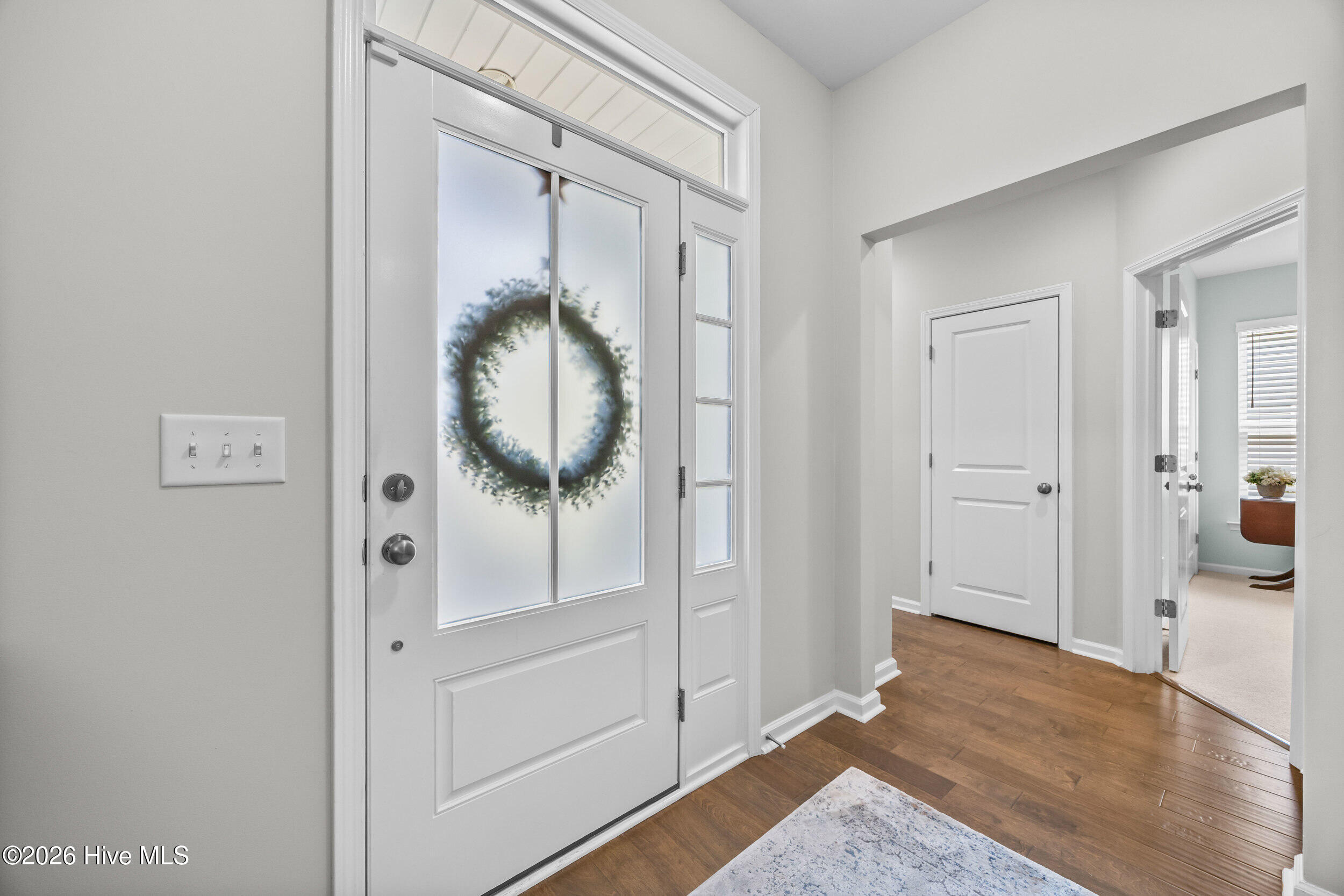 100553871 | Photo 11