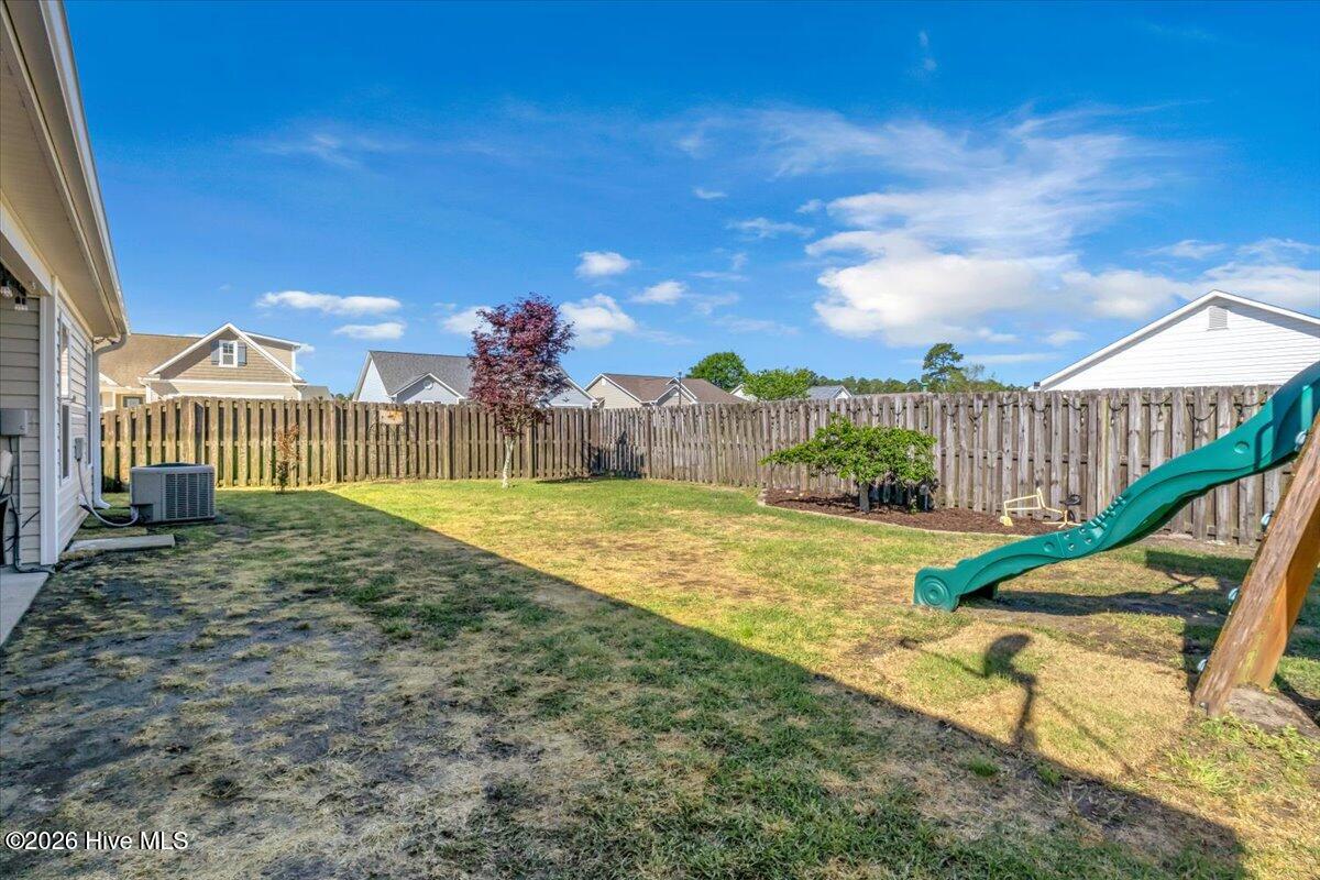 100567099 | Photo 55